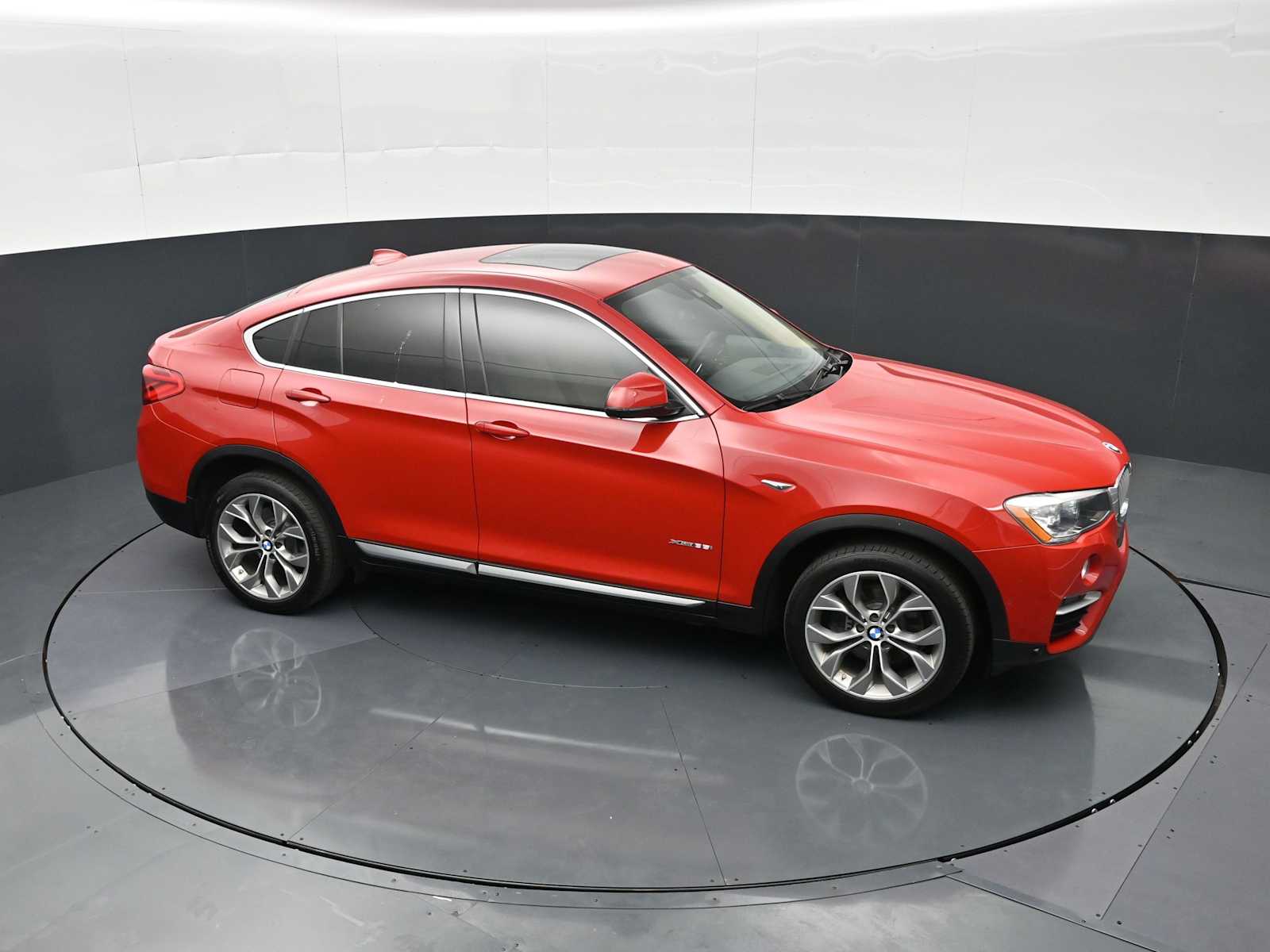 Thumbnail: 2016 BMW X4 - 21