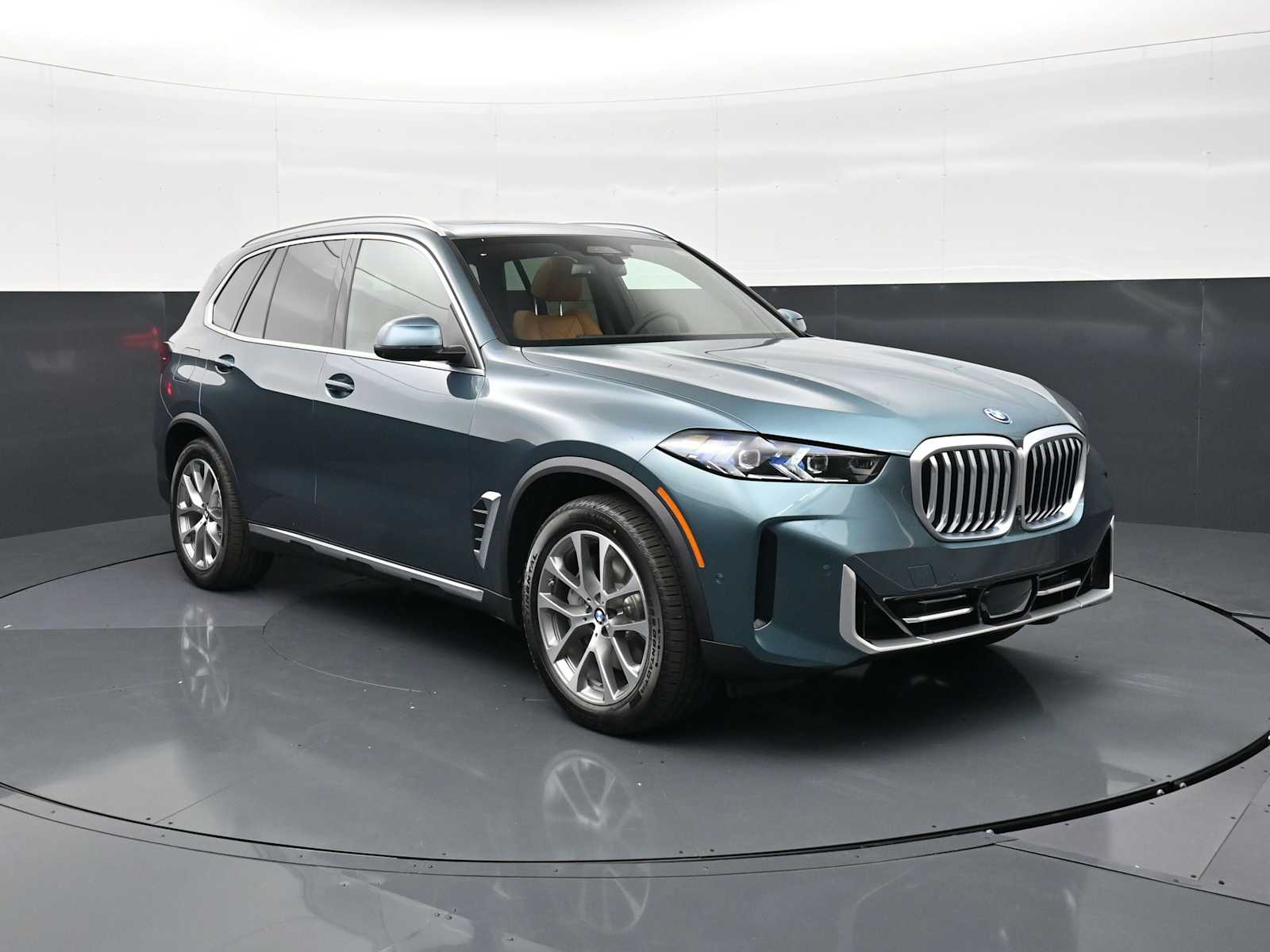 Thumbnail: 2026 BMW X5 - 3
