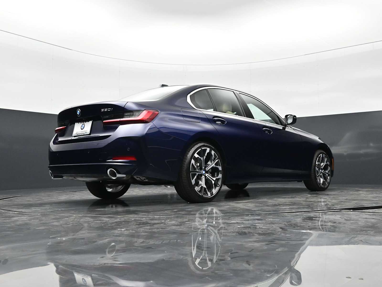 Thumbnail: 2026 BMW 3 Series - 29