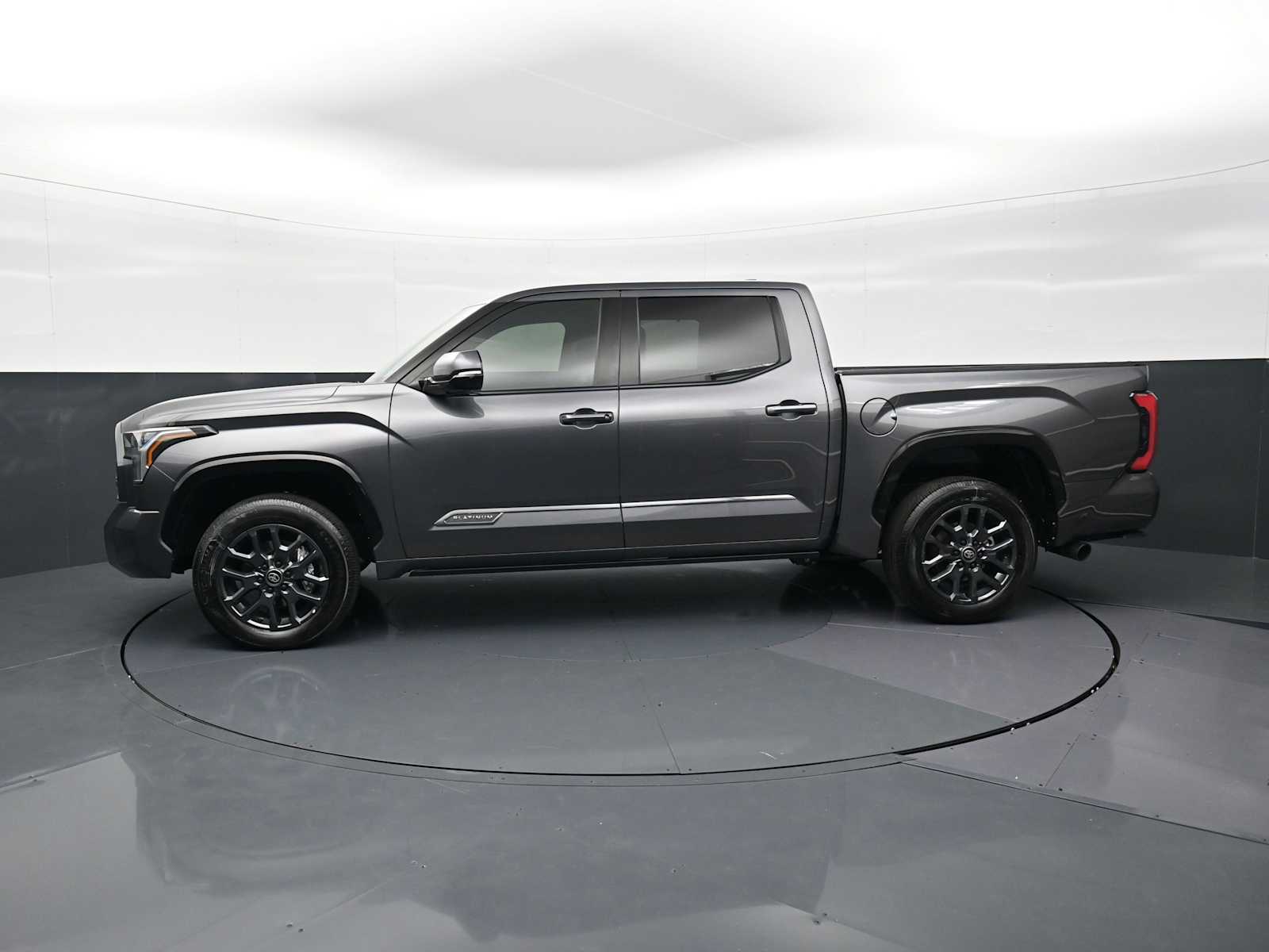 Thumbnail: 2025 Toyota Tundra - 8