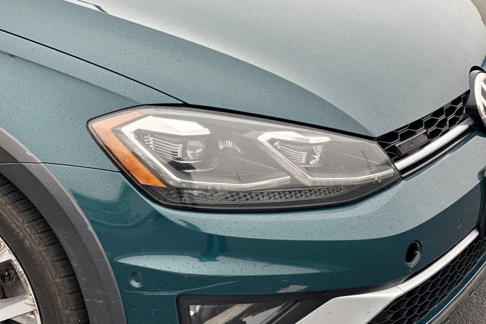Thumbnail: 2018 Volkswagen Golf - 8
