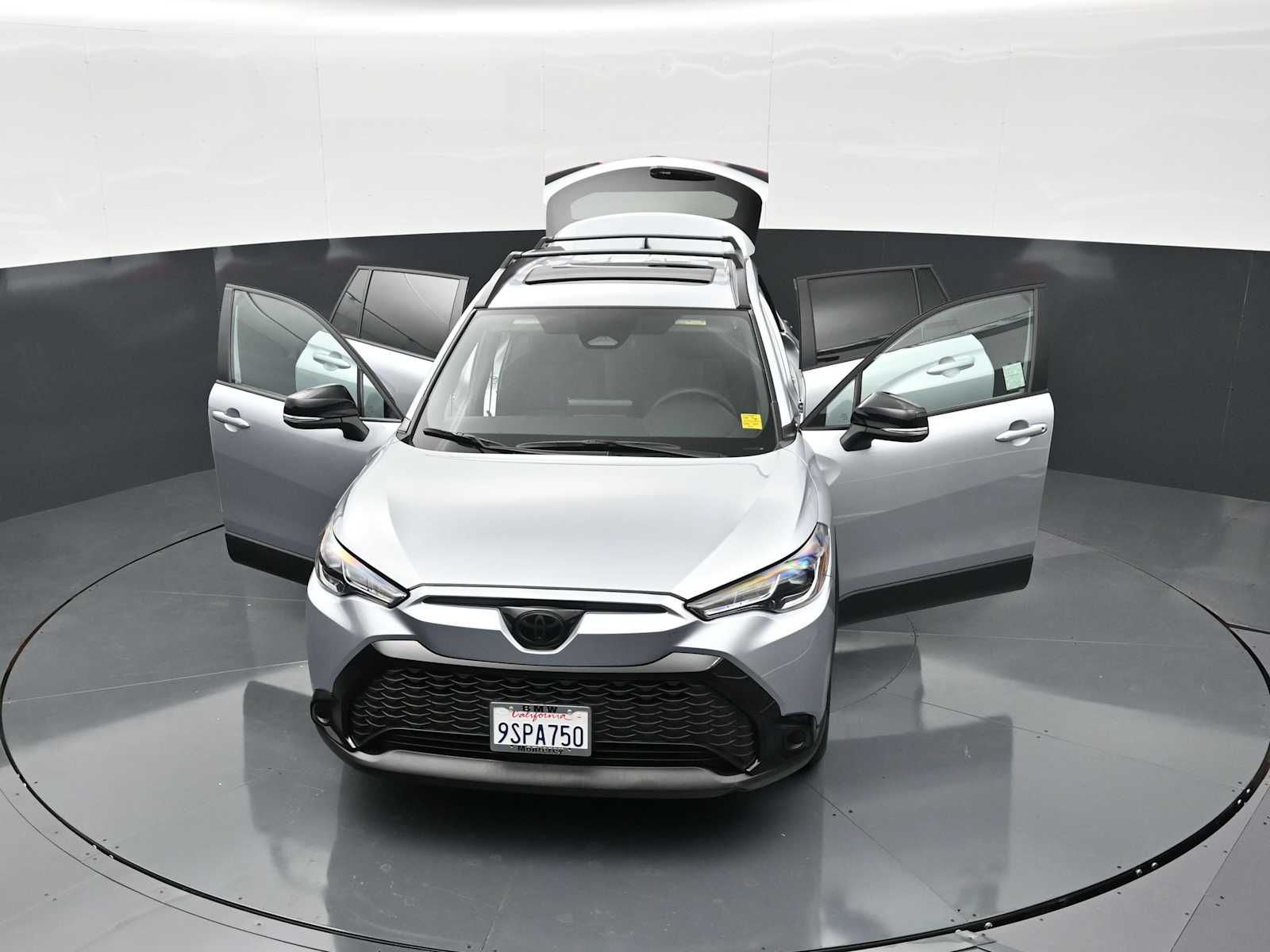 Thumbnail: 2025 Toyota Corolla Cross - 32