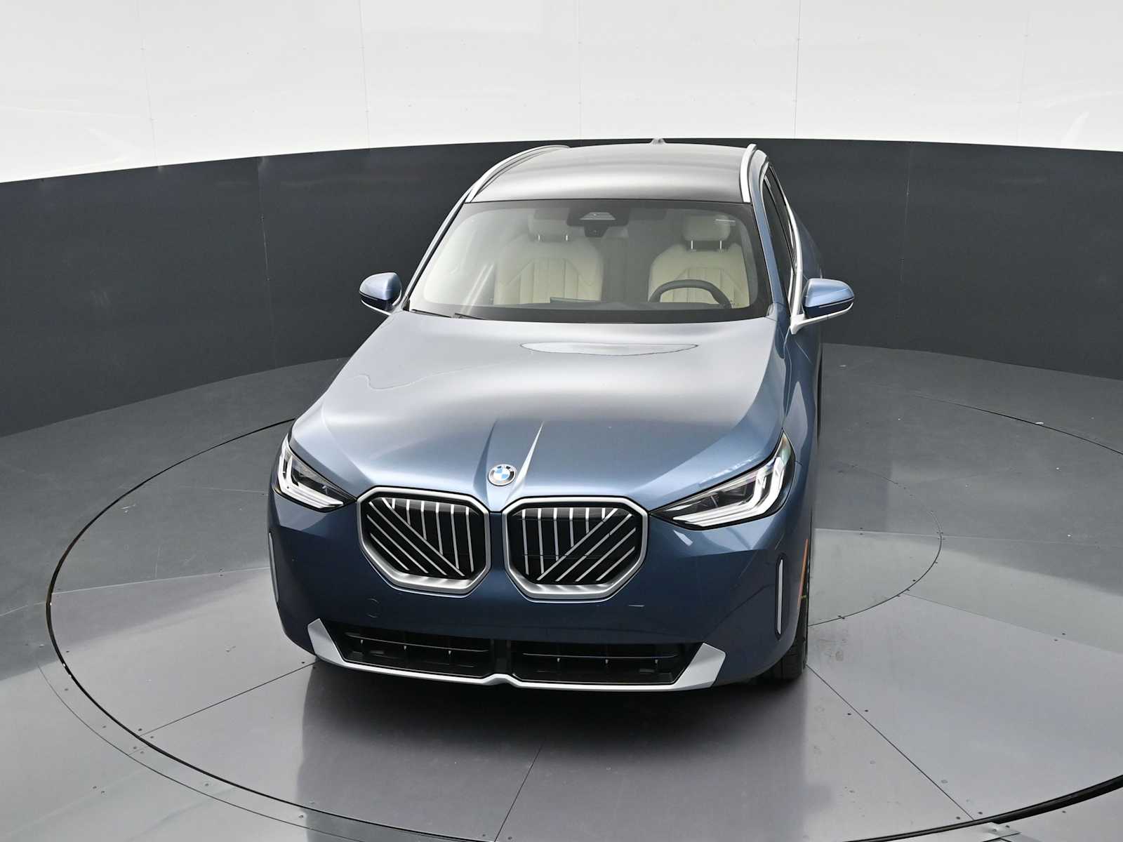 Thumbnail: 2026 BMW X3 - 18