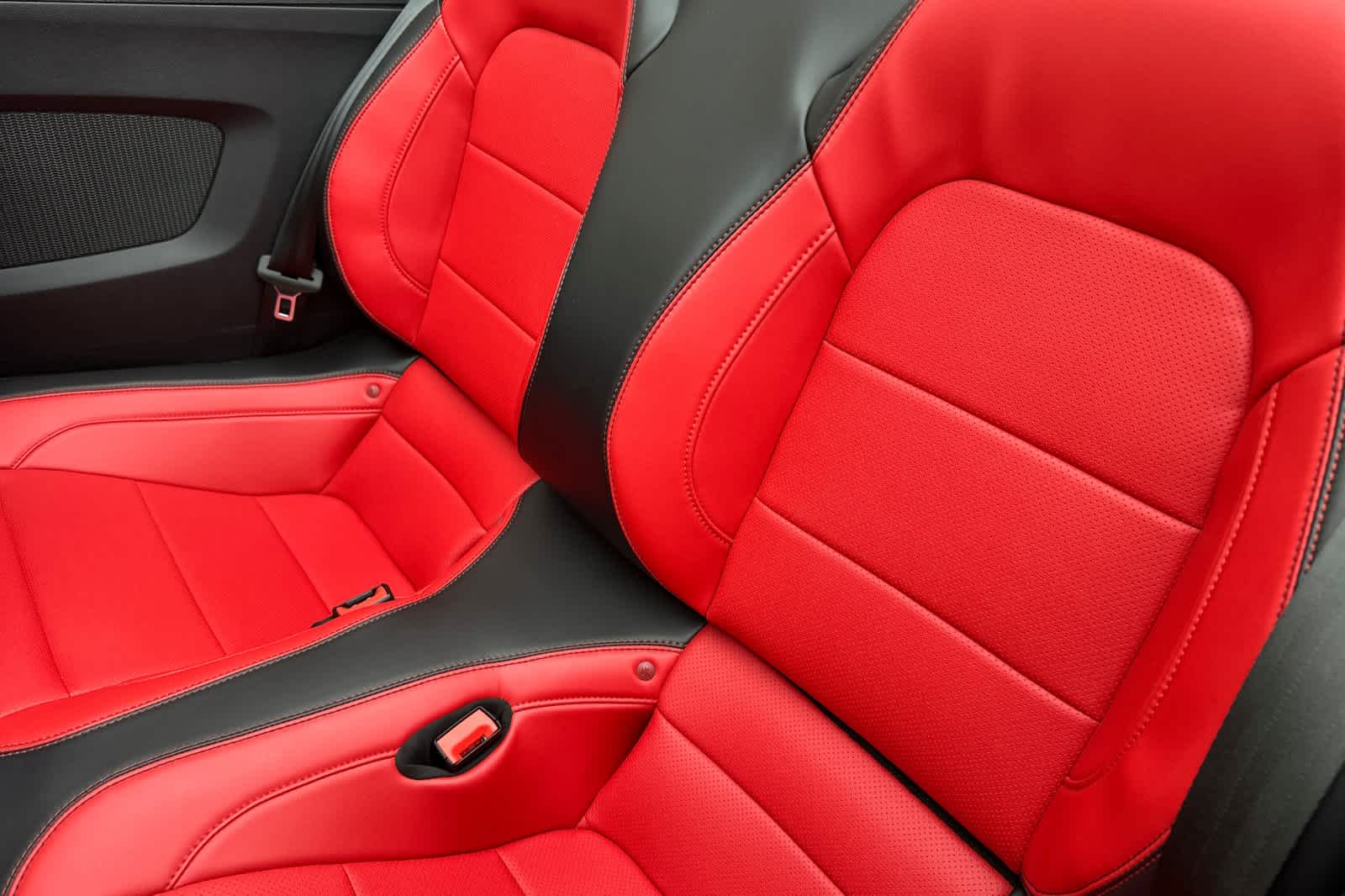 2020 Ford Mustang GT Premium Convertible photo 4