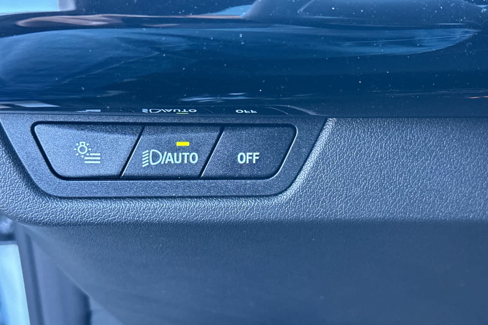 Thumbnail: 2026 BMW X1 - 32