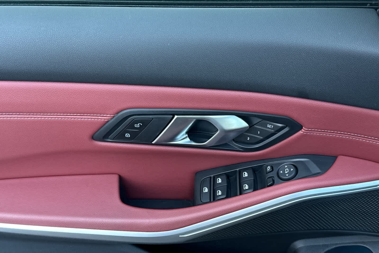 Thumbnail: 2024 BMW 3 Series - 12