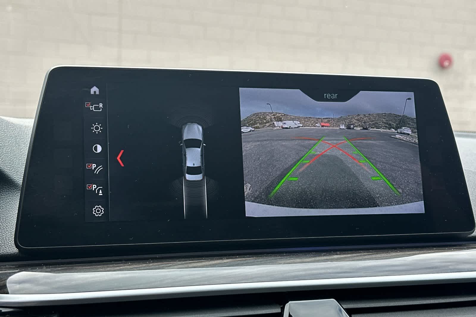 Thumbnail: 2018 BMW 5 Series - 21