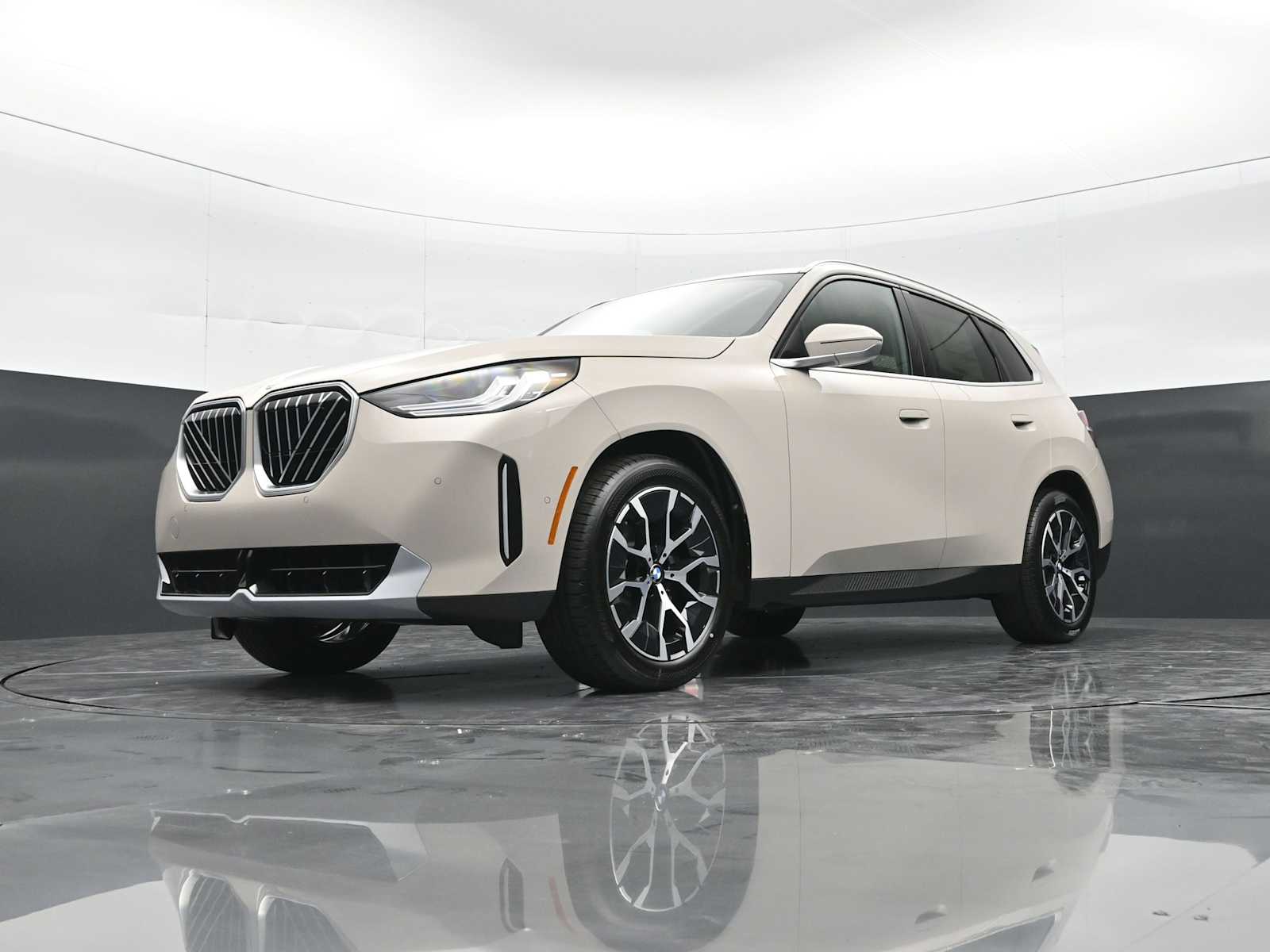 Thumbnail: 2026 BMW X3 - 25
