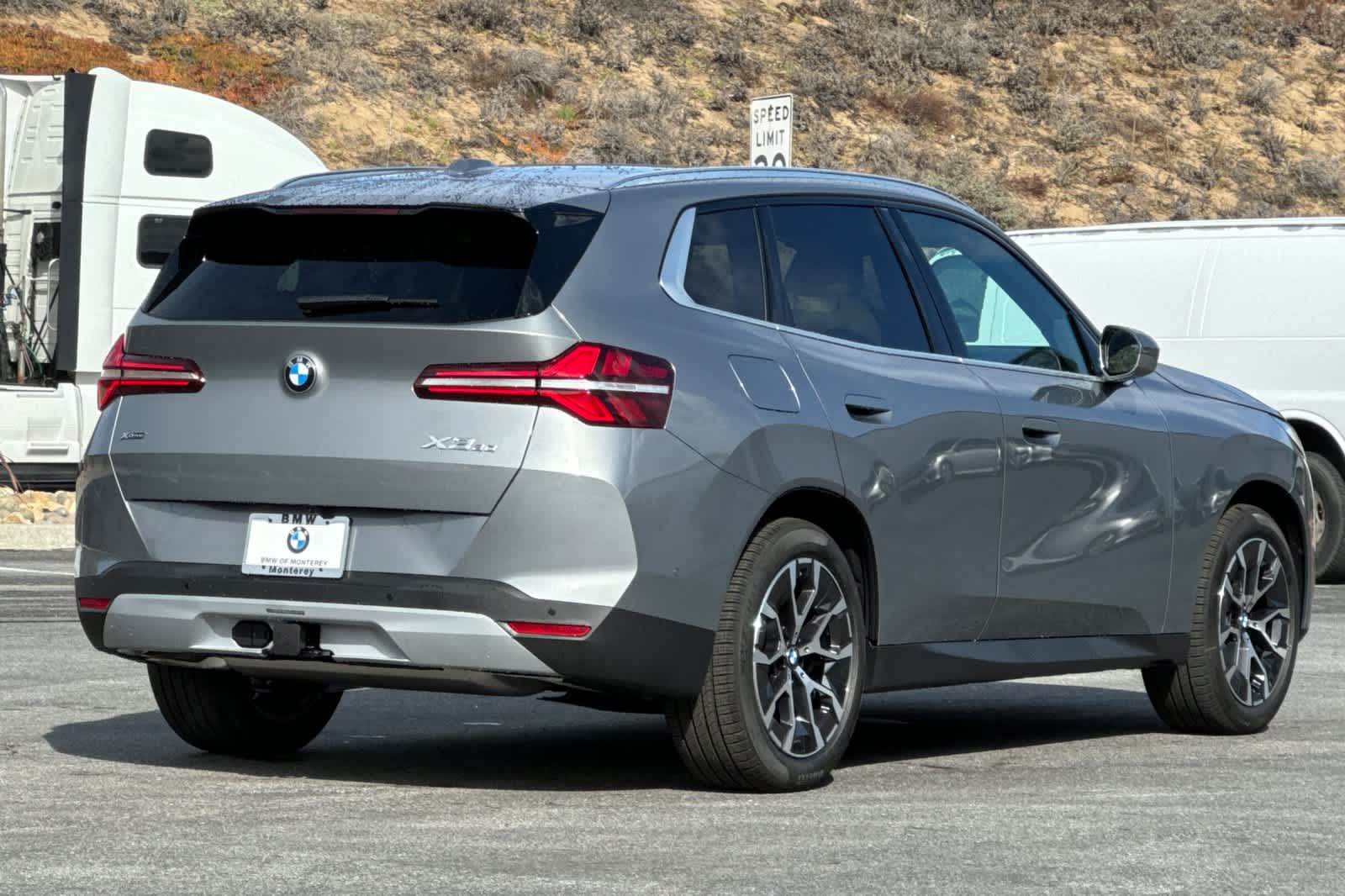 Thumbnail: 2026 BMW X3 - 2