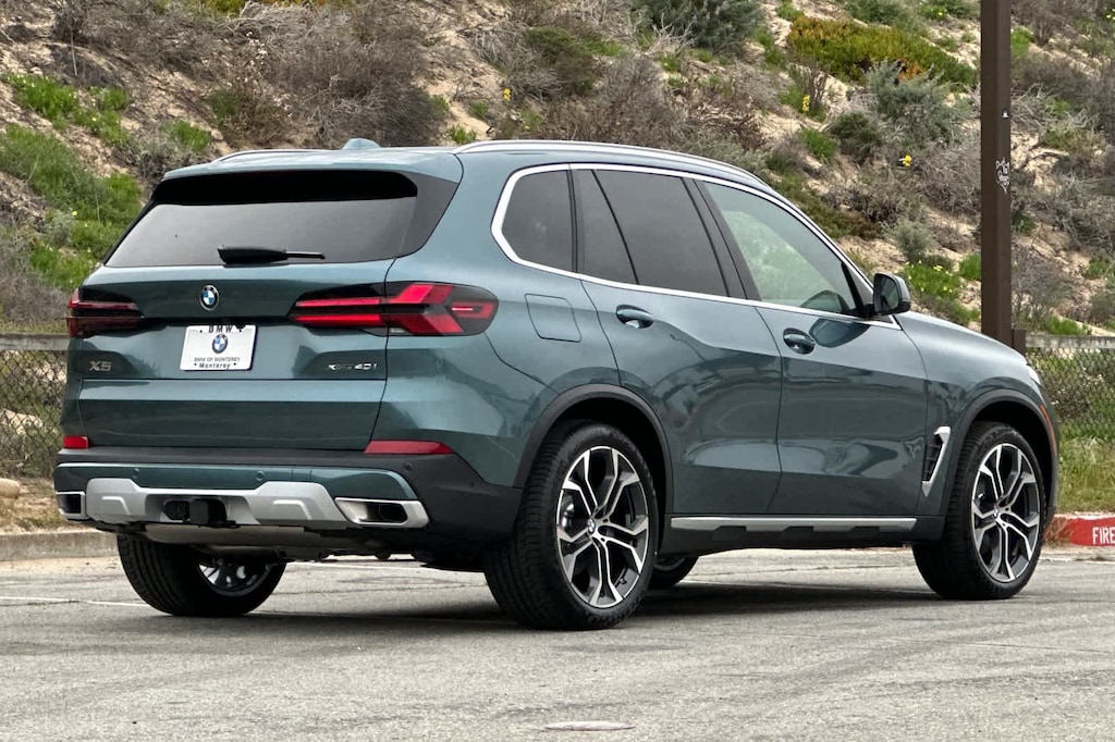 New 2026 BMW X5 xDrive40i SUV