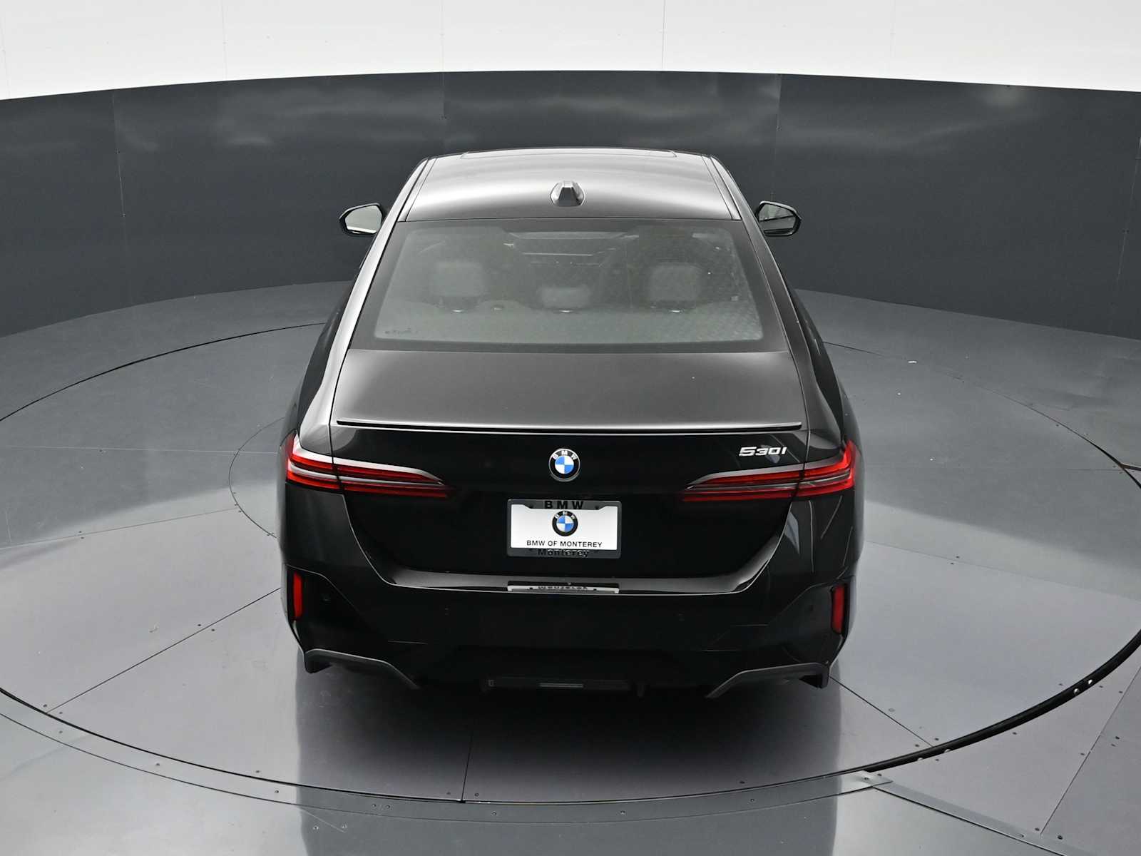 Thumbnail: 2026 BMW 5 Series - 22