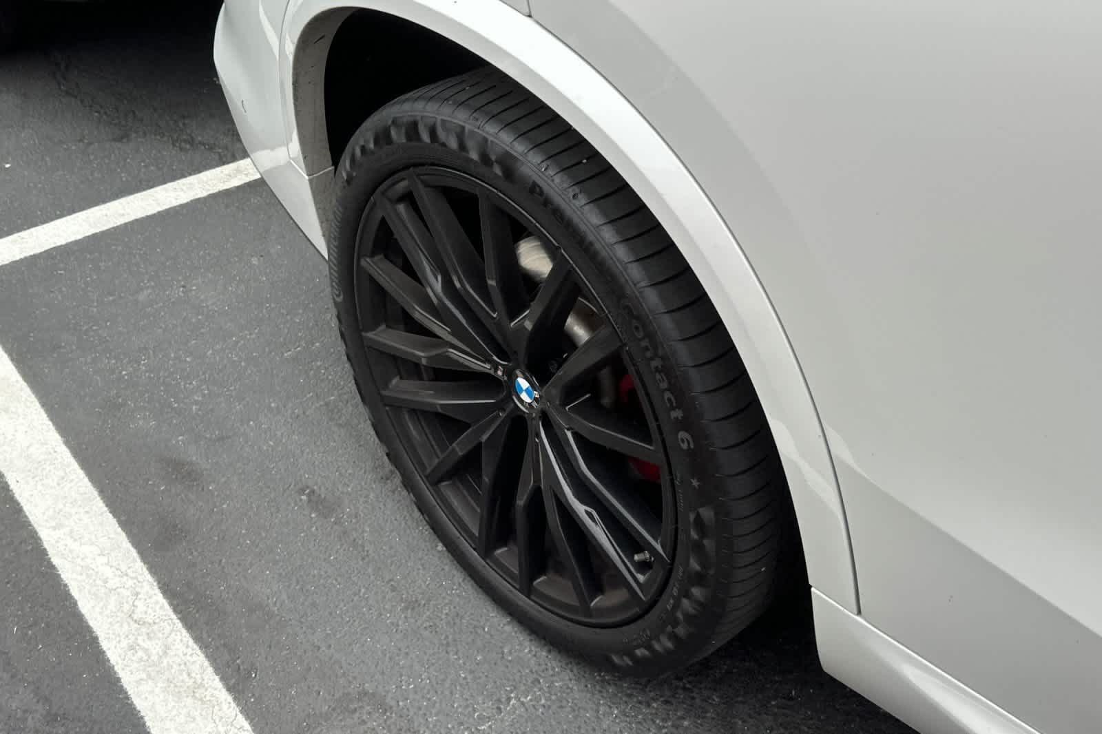 Thumbnail: 2022 BMW X5 - 15