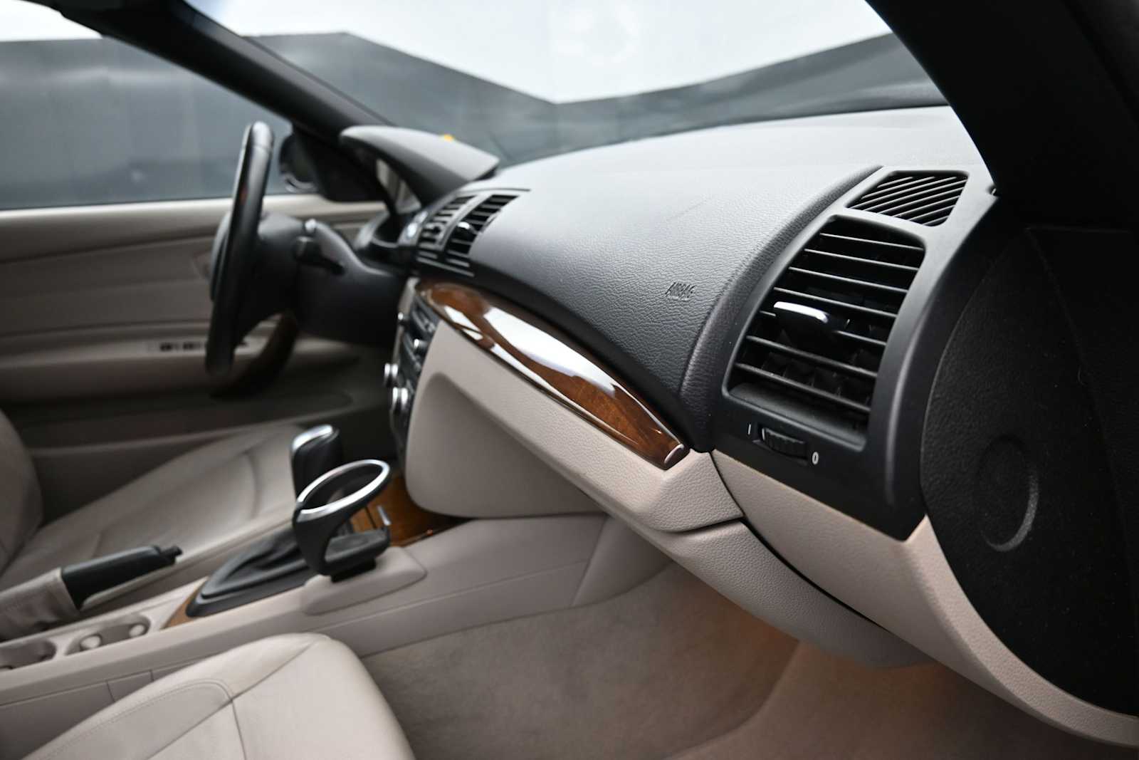 Thumbnail: 2008 BMW 1 Series - 16