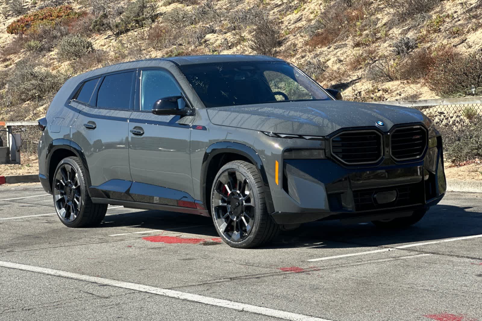 Thumbnail: 2026 BMW XM - 9