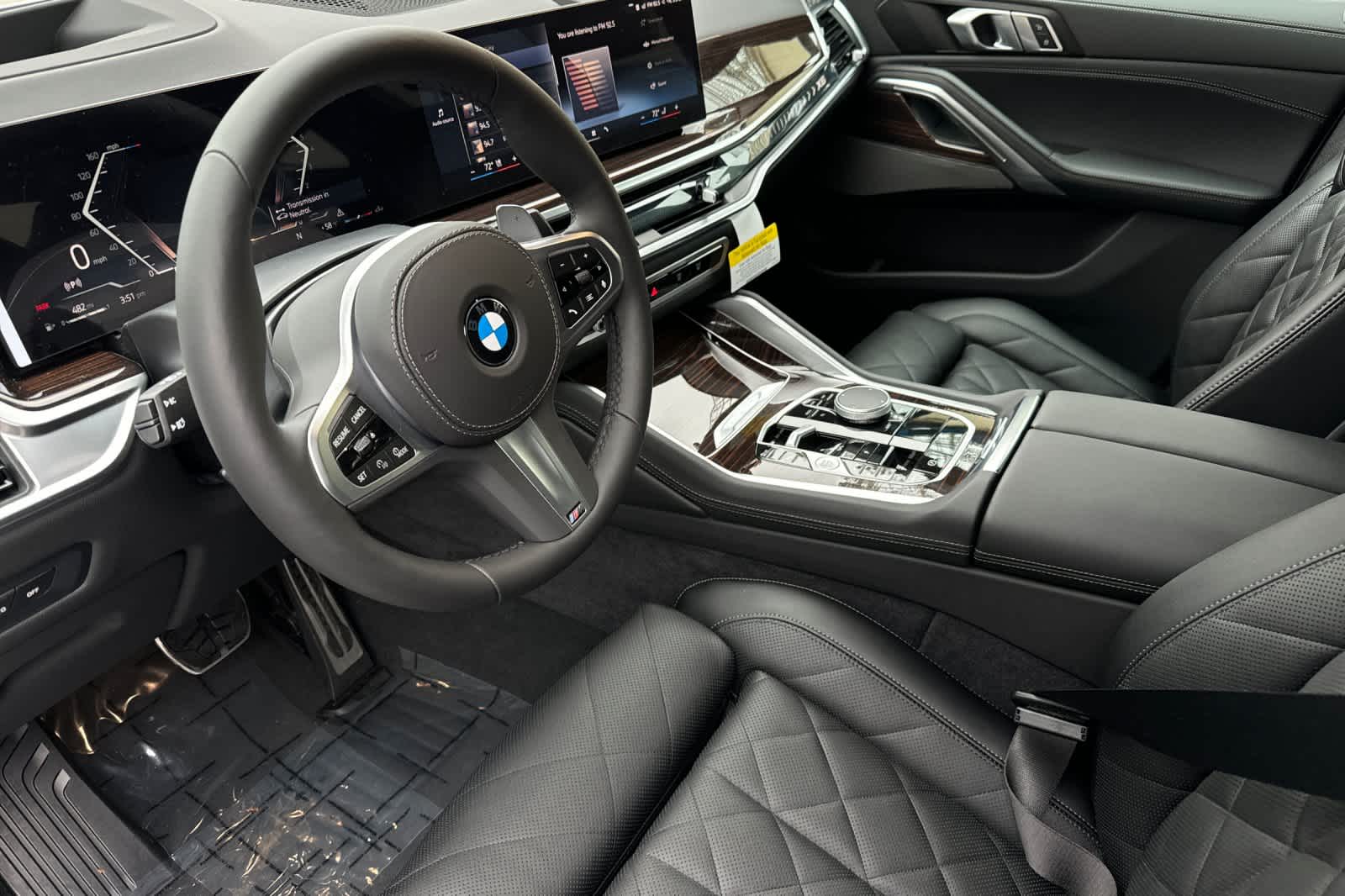 Thumbnail: 2026 BMW X6 - 12