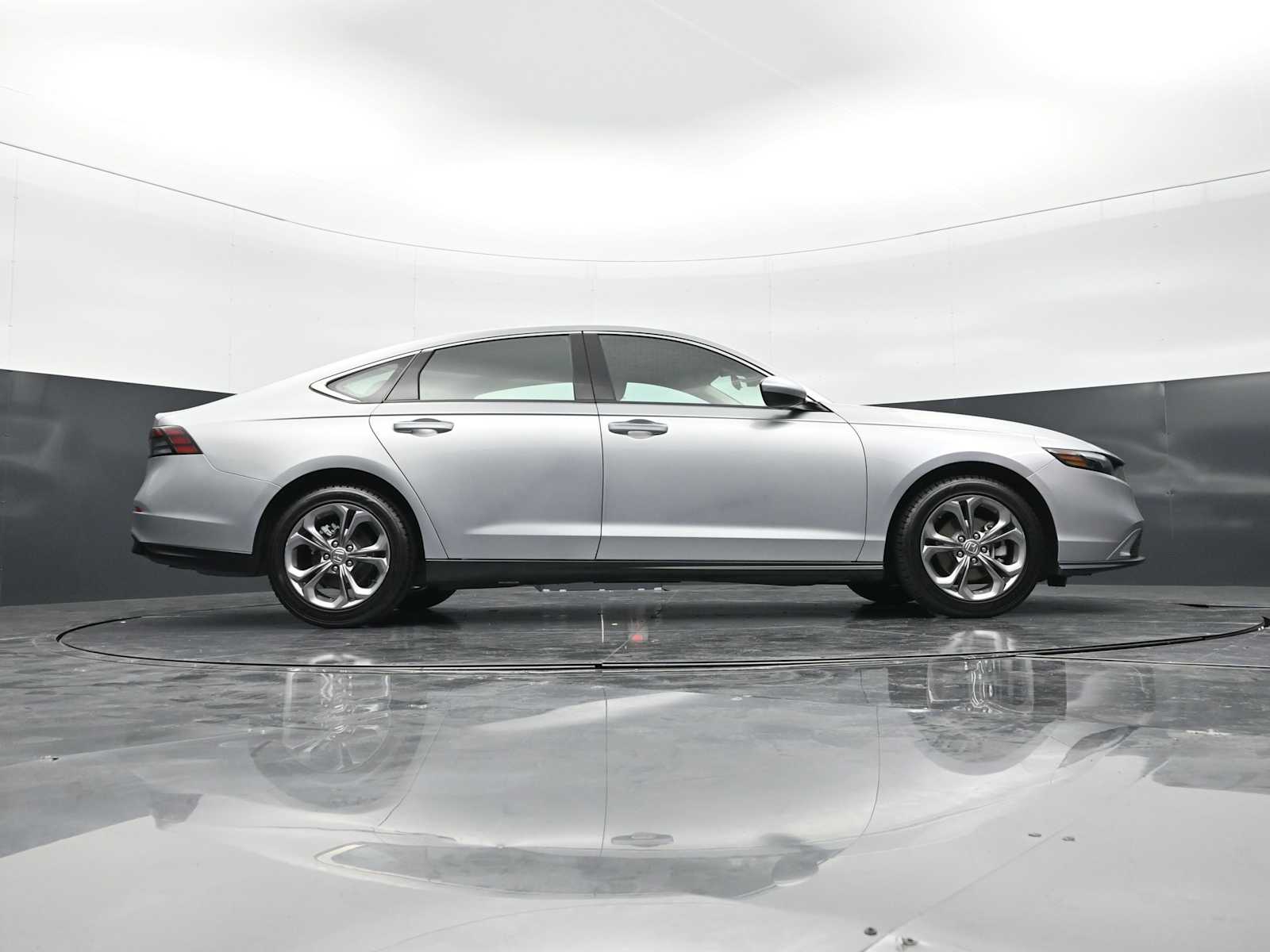 Thumbnail: 2024 Honda Accord - 27