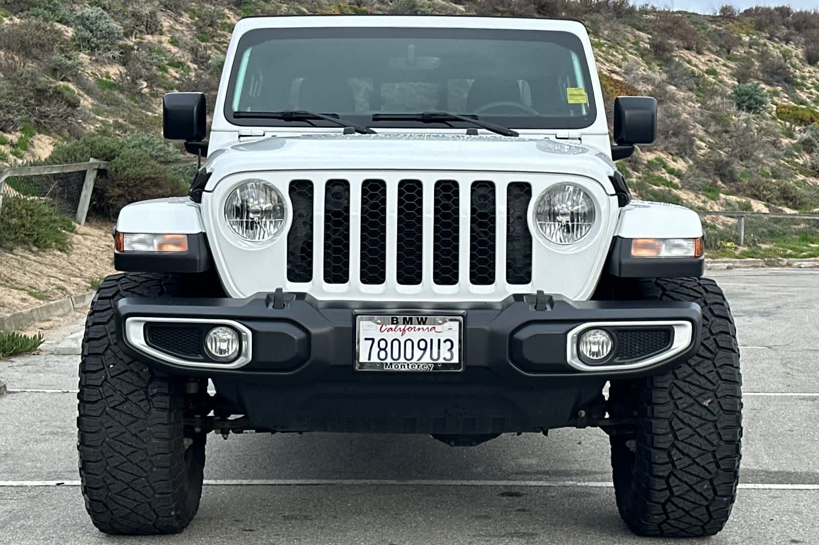 Thumbnail: 2023 Jeep Gladiator - 10