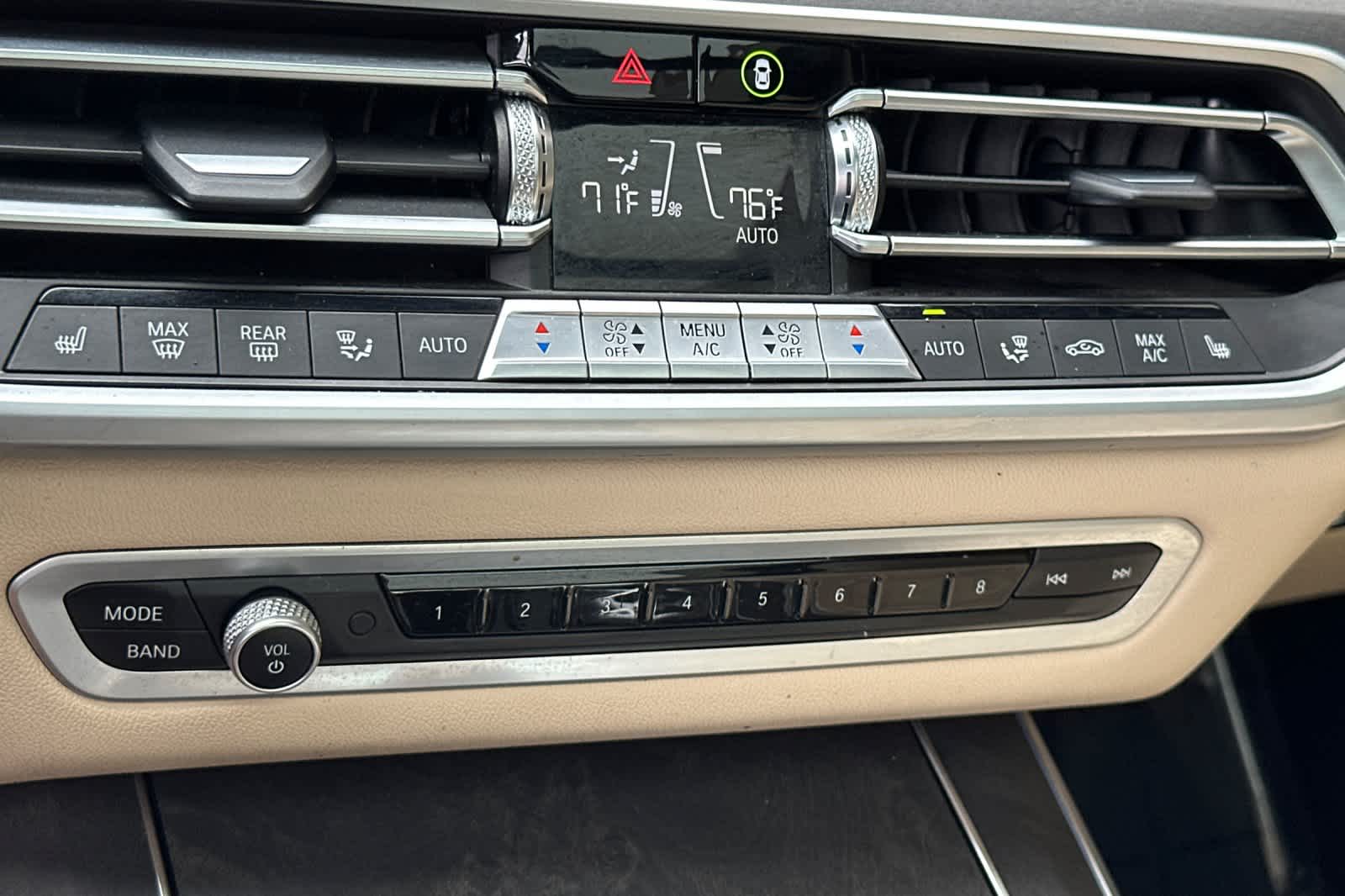 Thumbnail: 2022 BMW X5 - 23