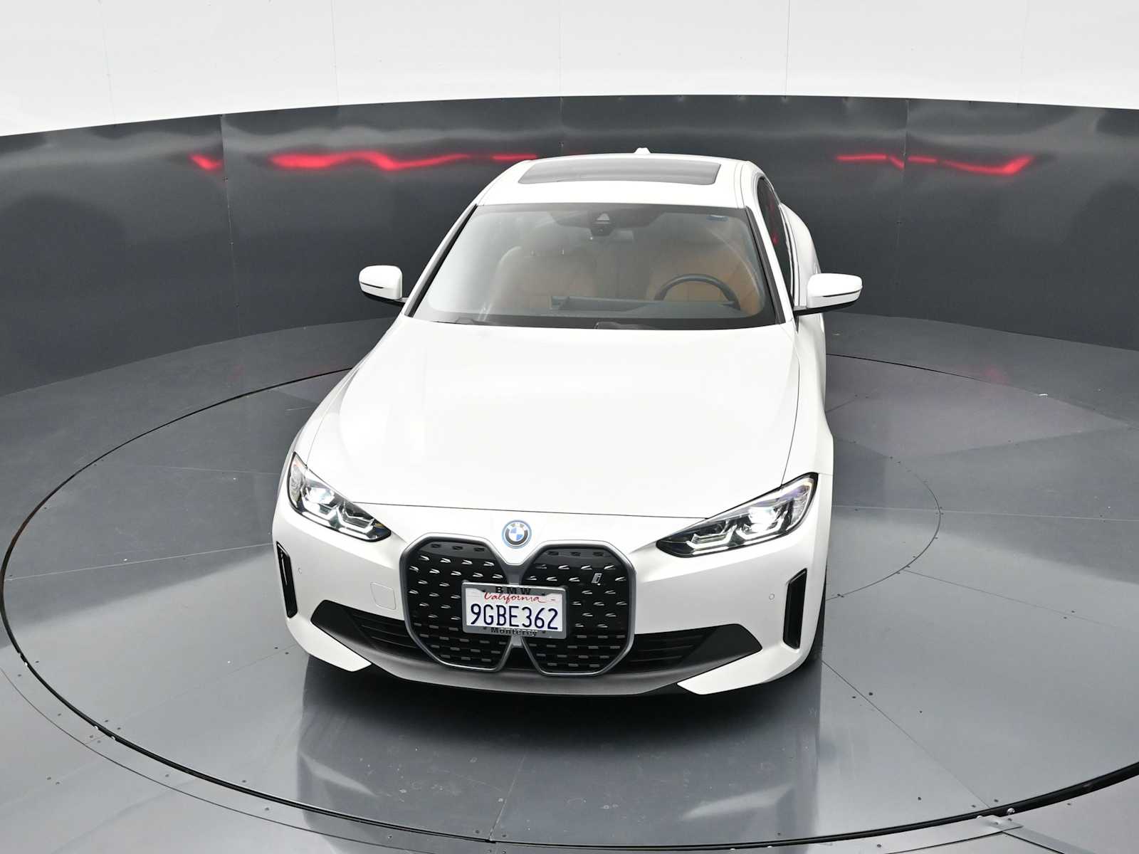 Thumbnail: 2023 BMW i4 - 18