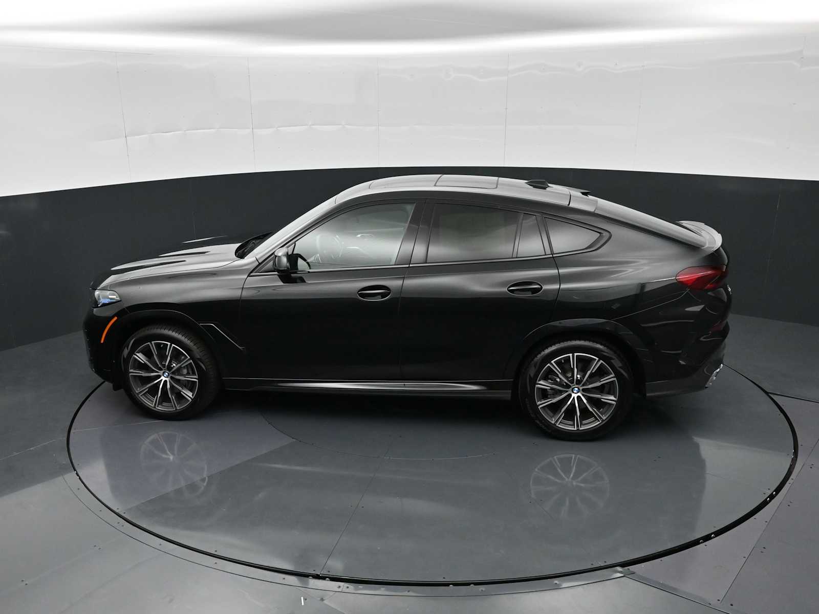 2026 BMW X6 40i - Photo 23