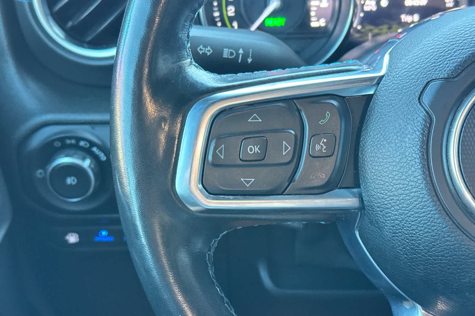 Thumbnail: 2021 Jeep Wrangler - 27