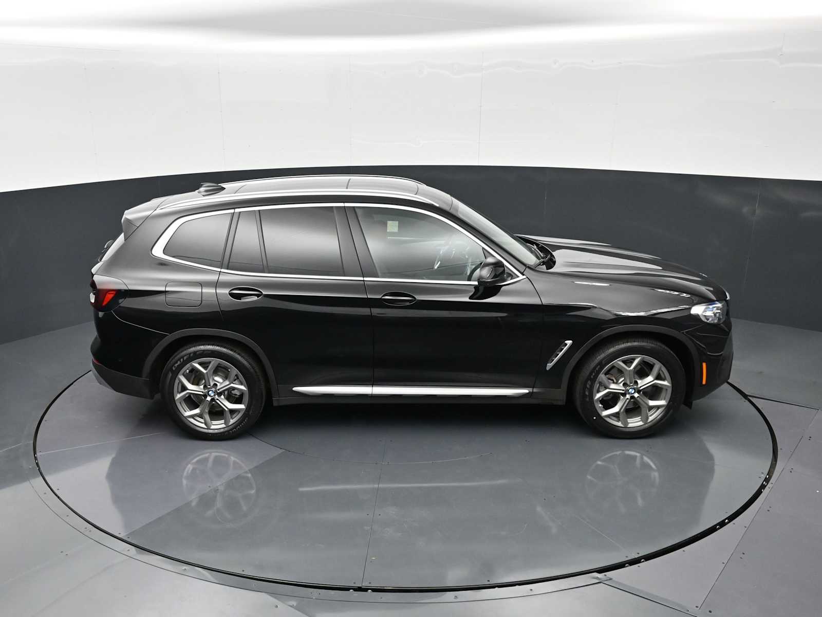 Thumbnail: 2023 BMW X3 - 19