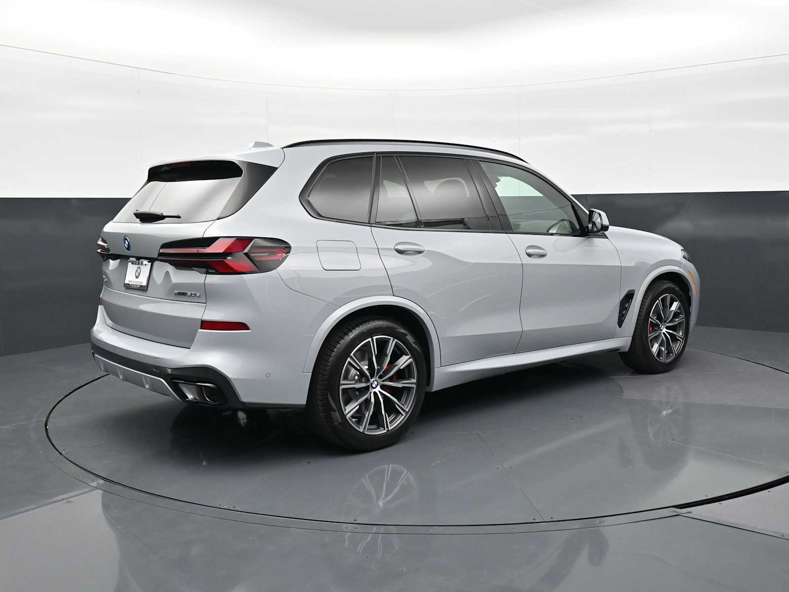 Thumbnail: 2026 BMW X5 - 5