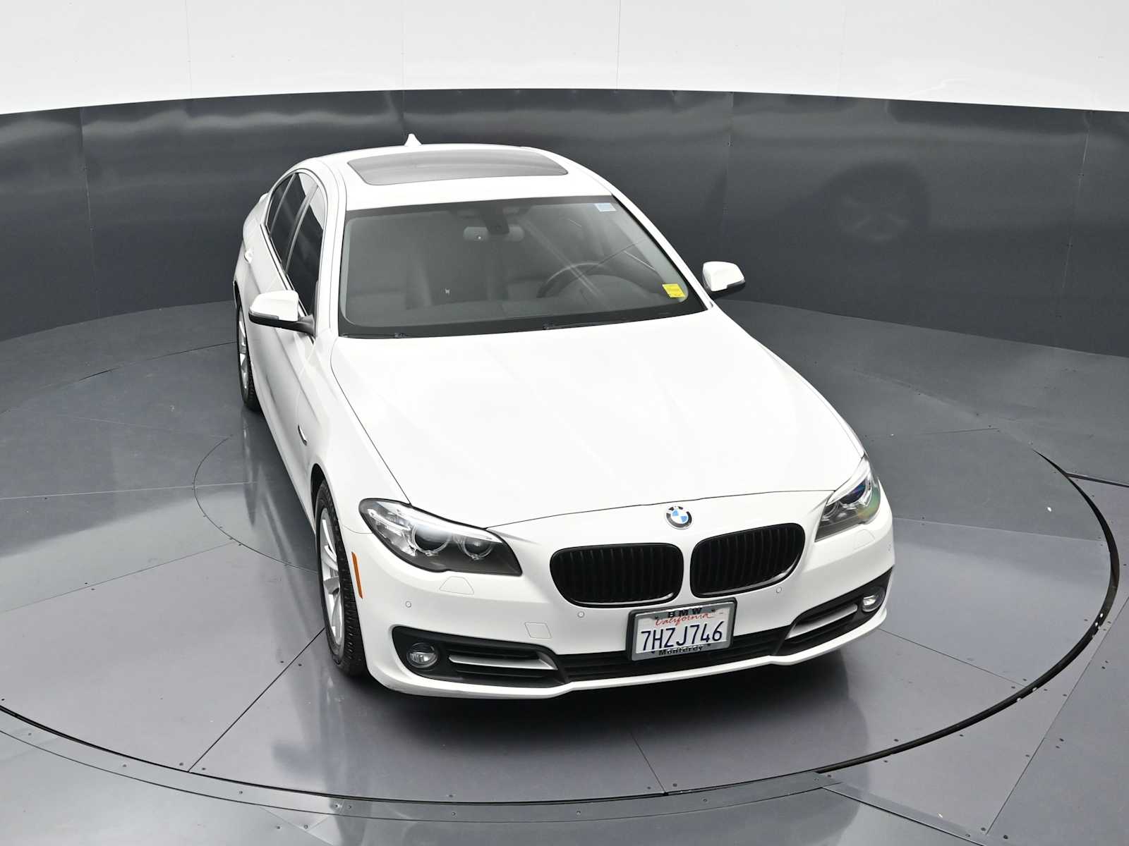 Thumbnail: 2015 BMW 5 Series - 19