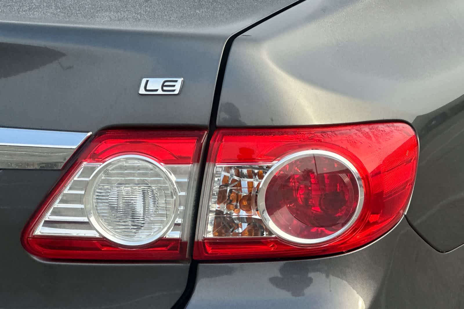 Thumbnail: 2011 Toyota Corolla - 28