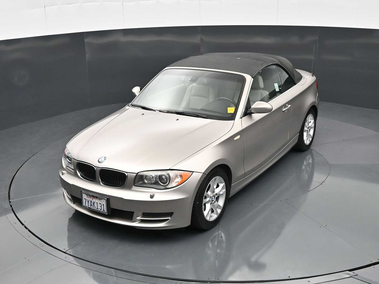 Thumbnail: 2008 BMW 1 Series - 17