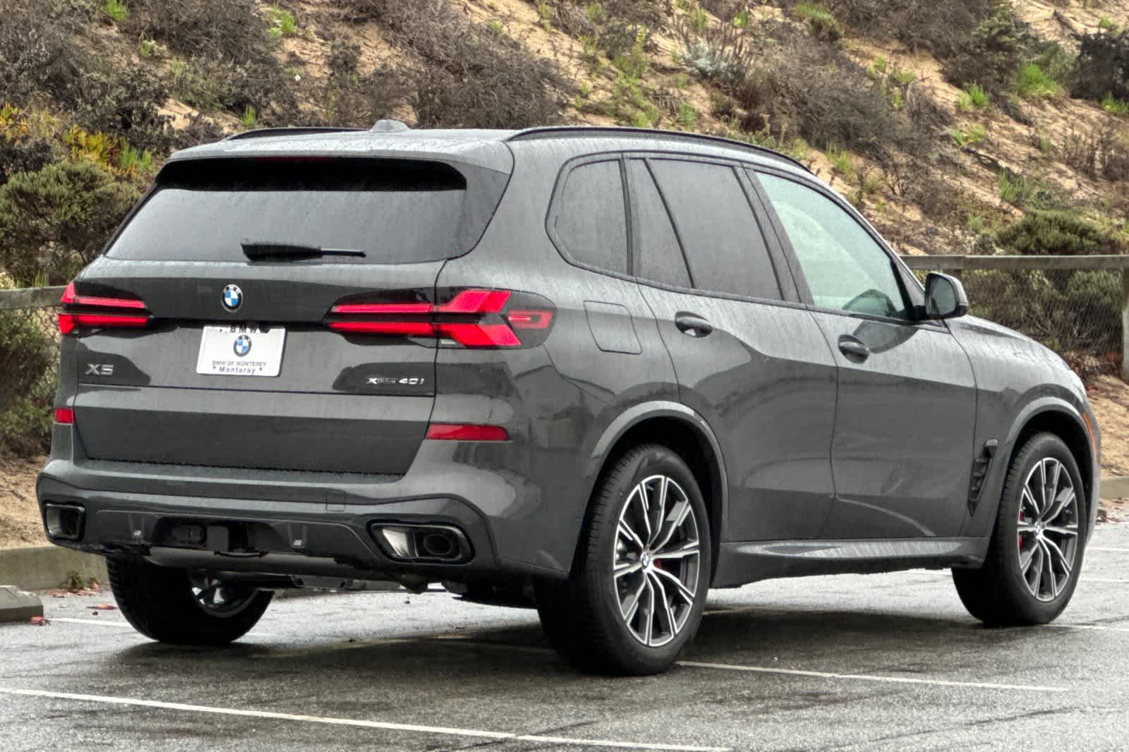 Thumbnail: 2026 BMW X5 - 2