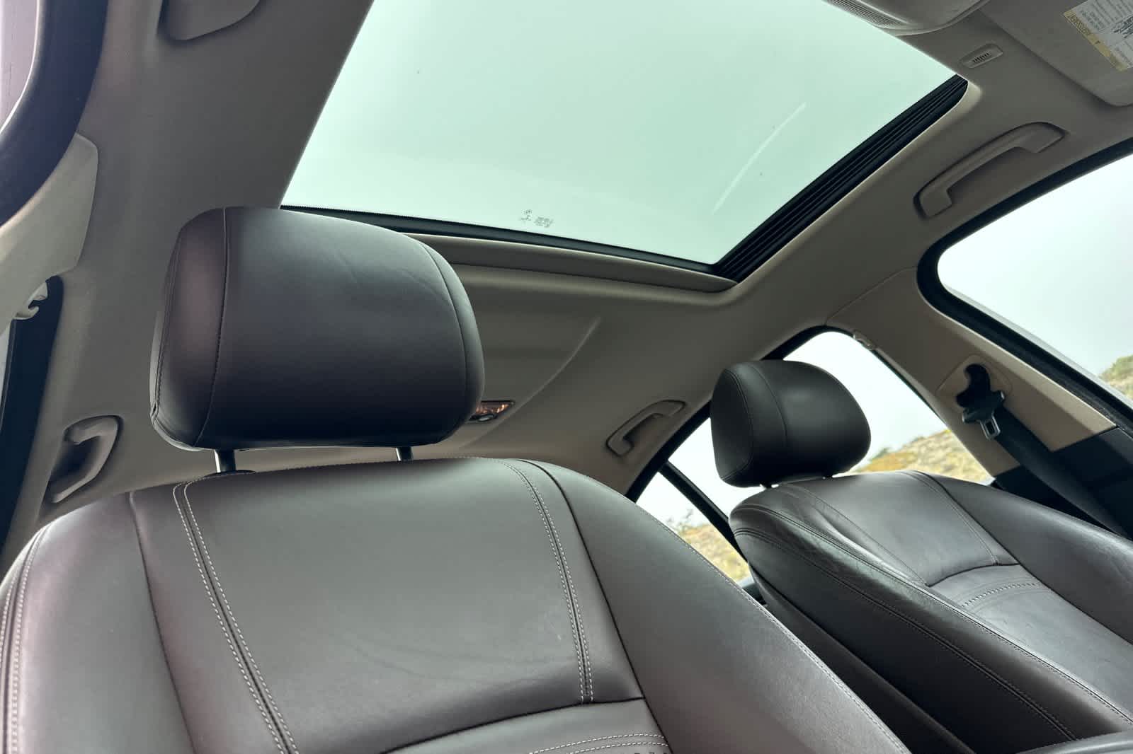 Thumbnail: 2014 BMW 5 Series - 17