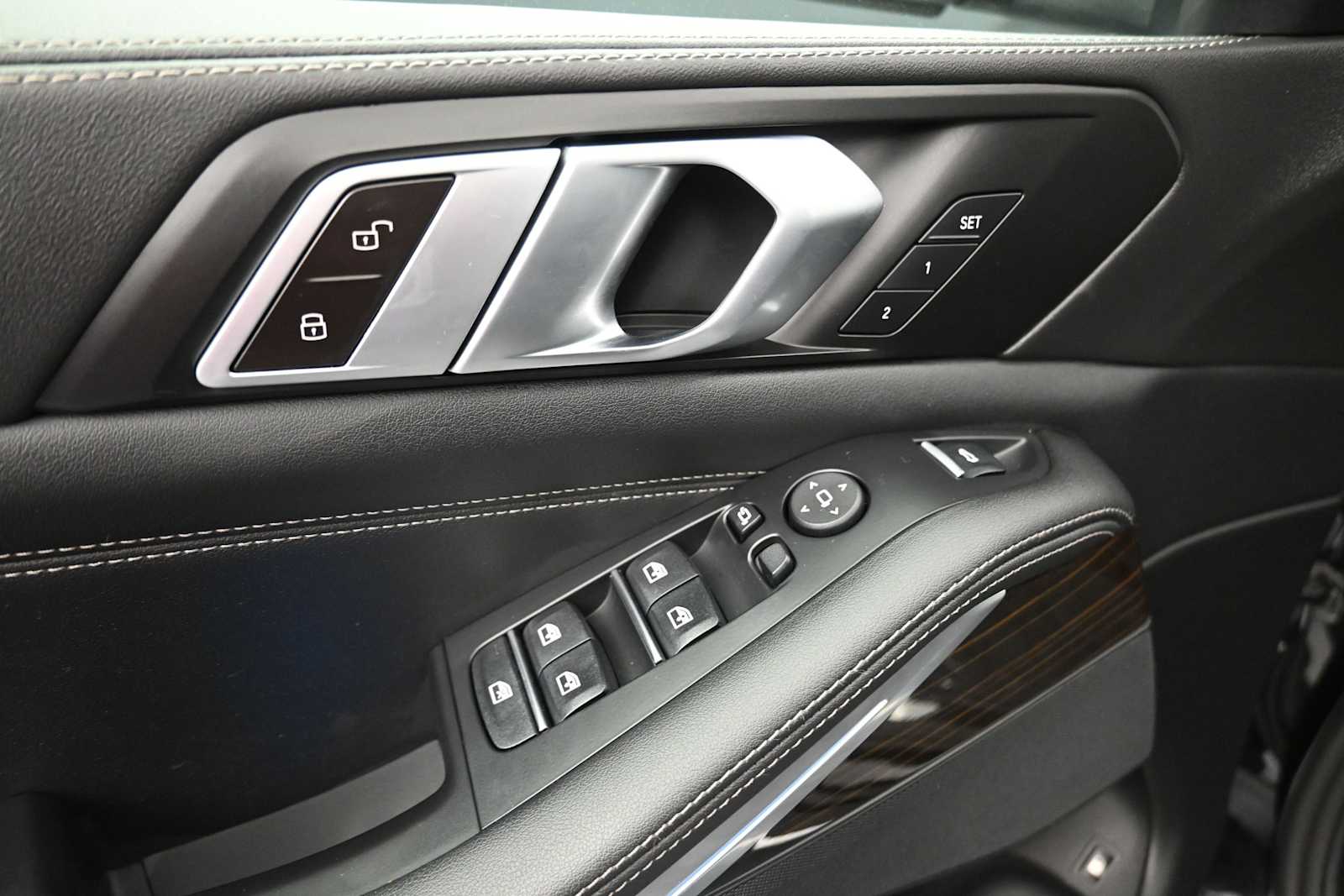 2024 BMW X5 50e - Photo 9