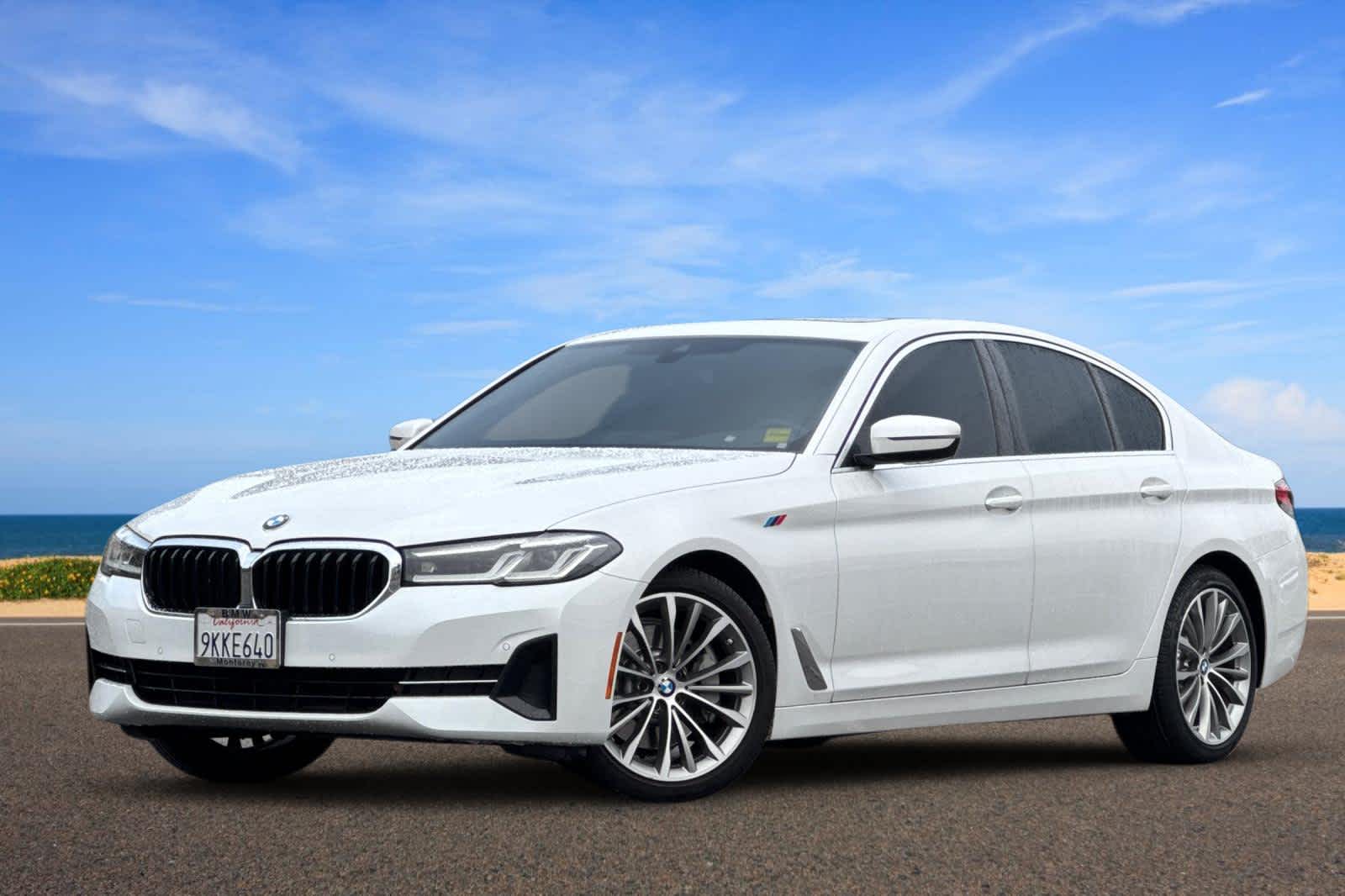 2021 BMW 5 Series 530i's photo