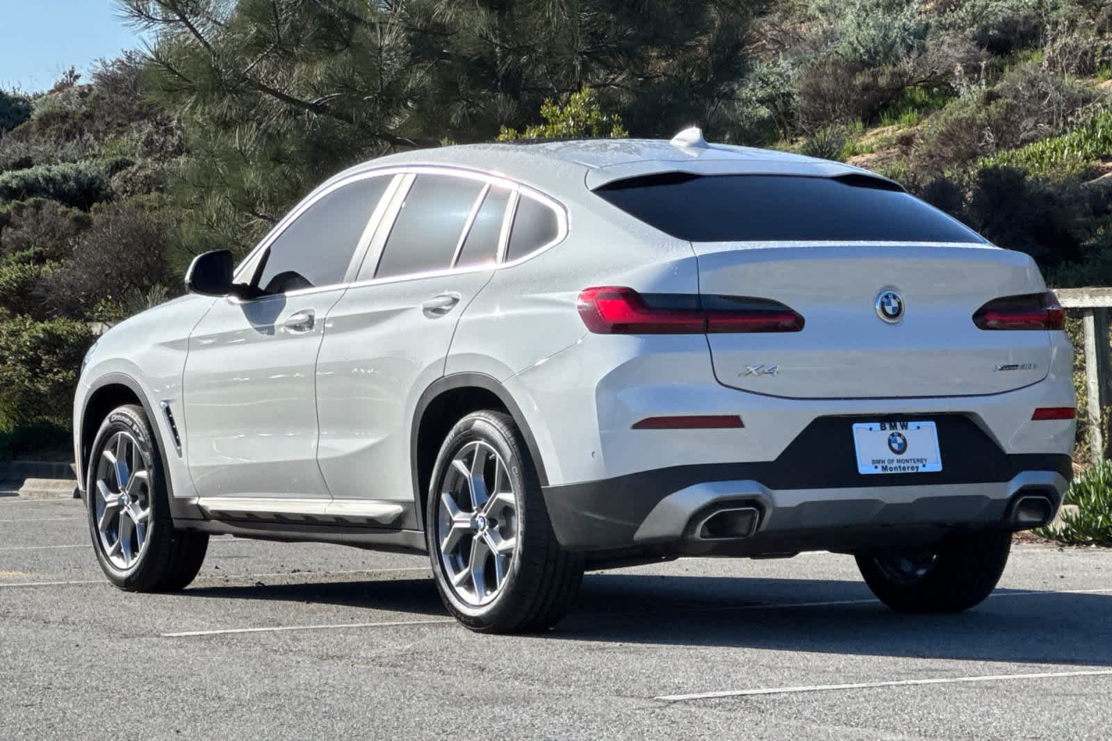 Thumbnail: 2024 BMW X4 - 7