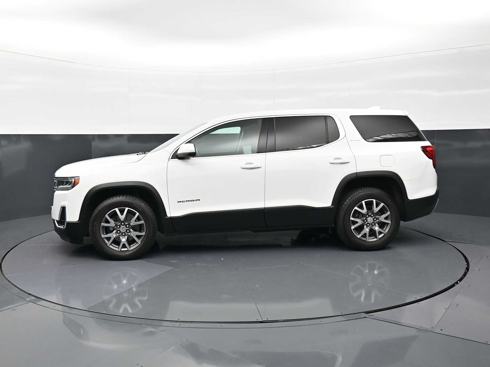 Thumbnail: 2020 GMC Acadia - 8