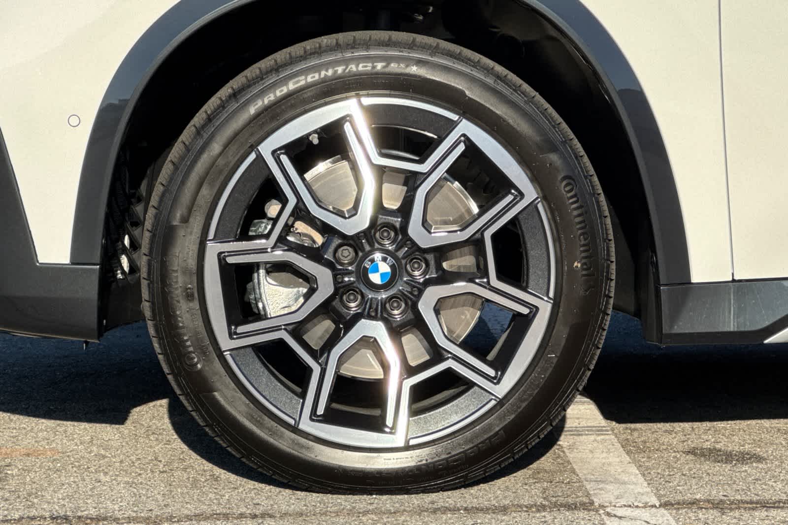 Thumbnail: 2026 BMW X1 - 35