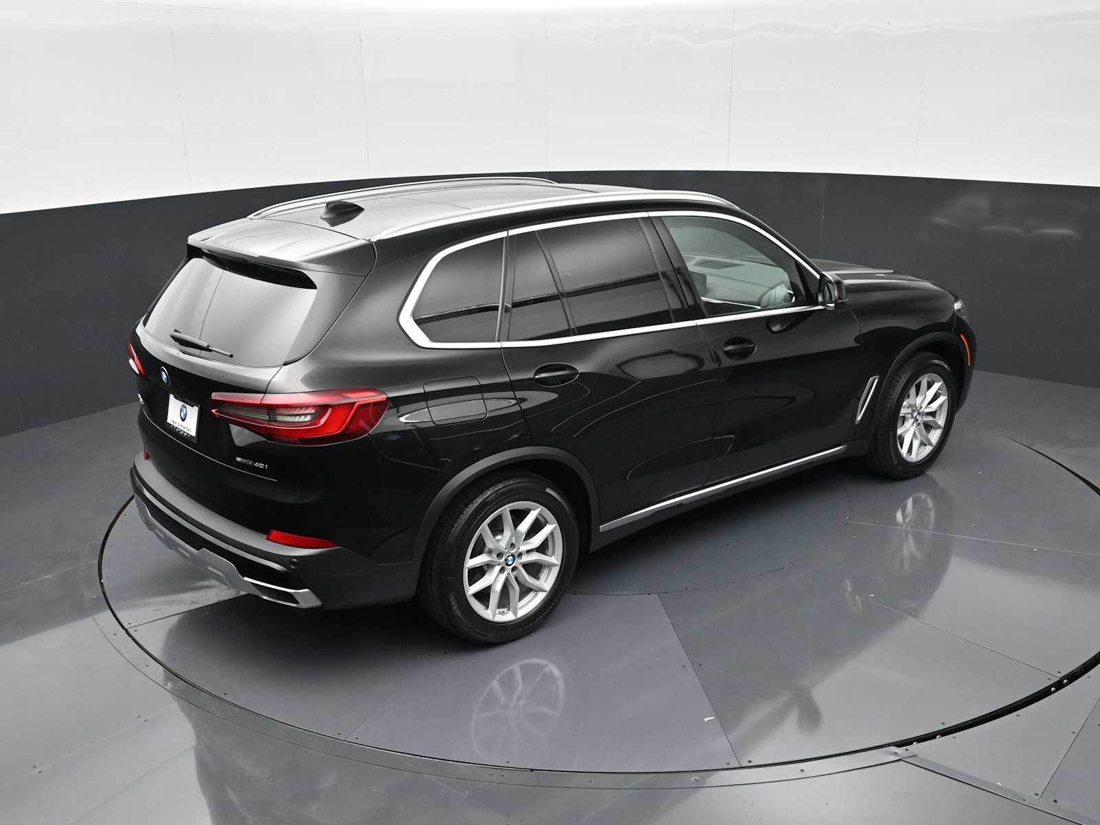 Thumbnail: 2020 BMW X5 - 21