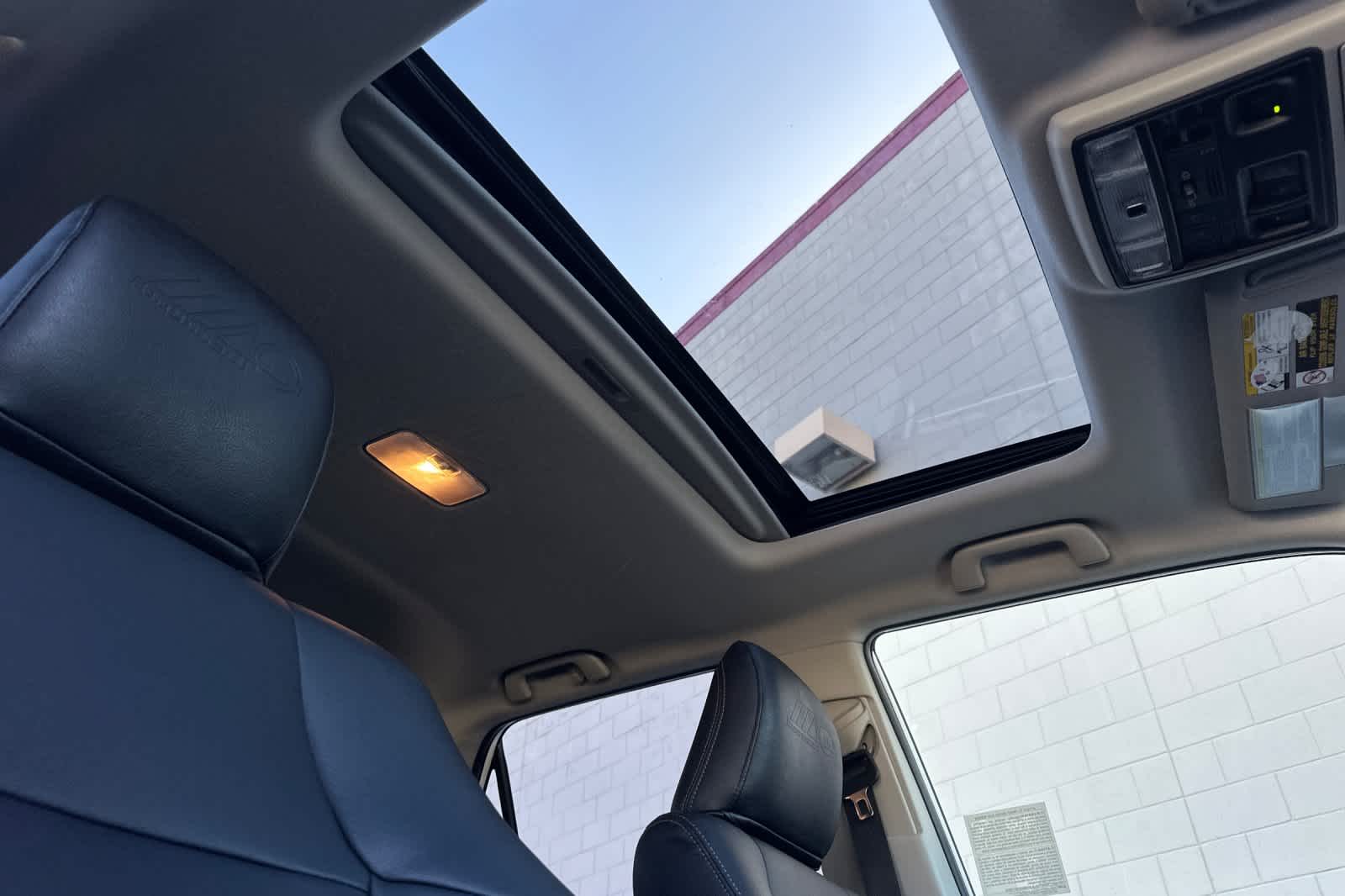 Thumbnail: 2023 Toyota 4Runner - 18