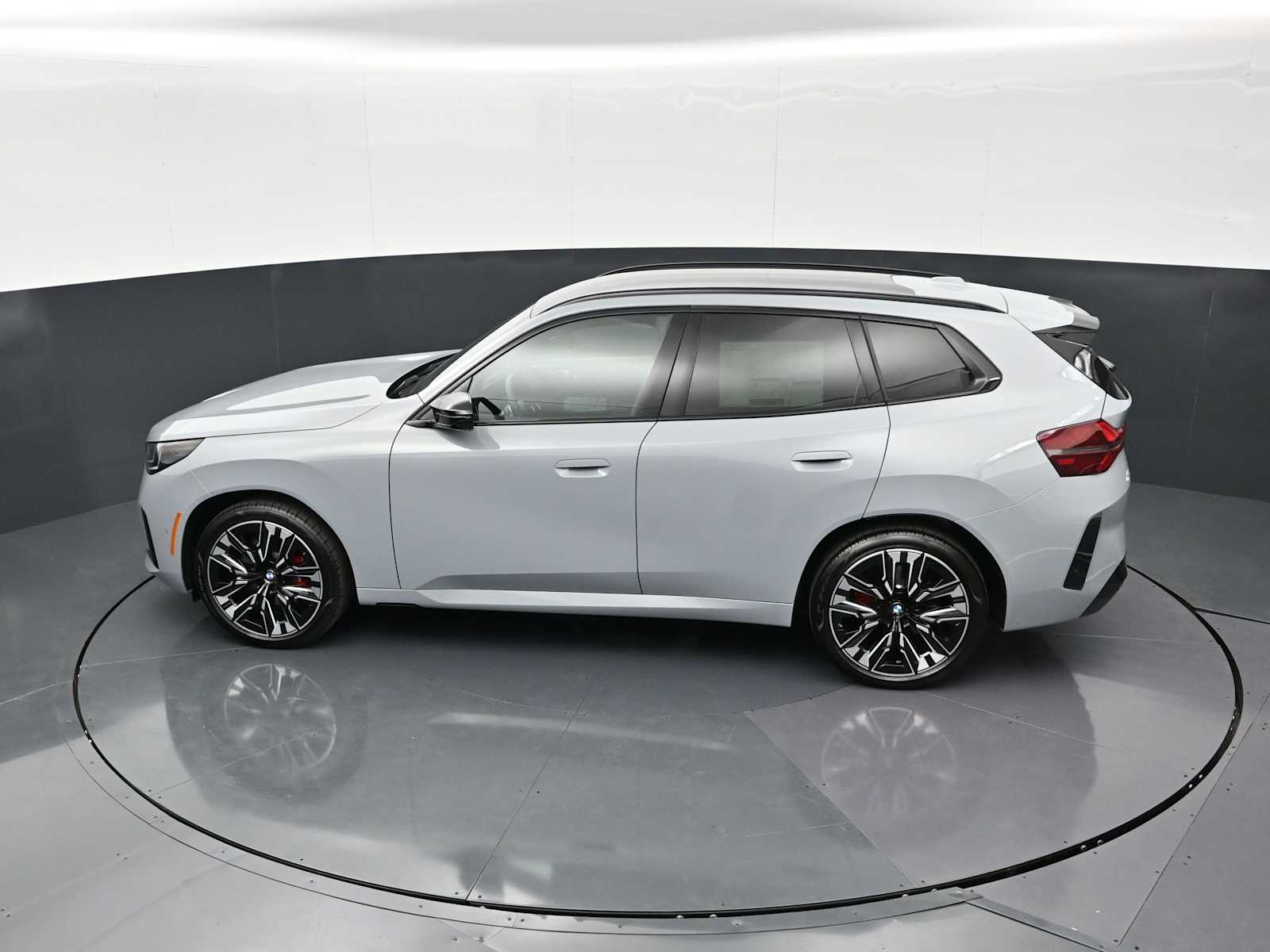 Thumbnail: 2026 BMW X3 - 23