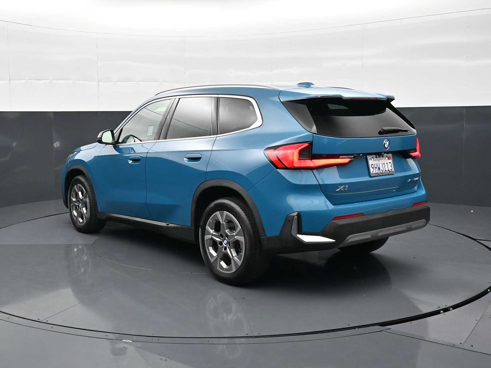 2023 BMW X1 28i - Photo 7