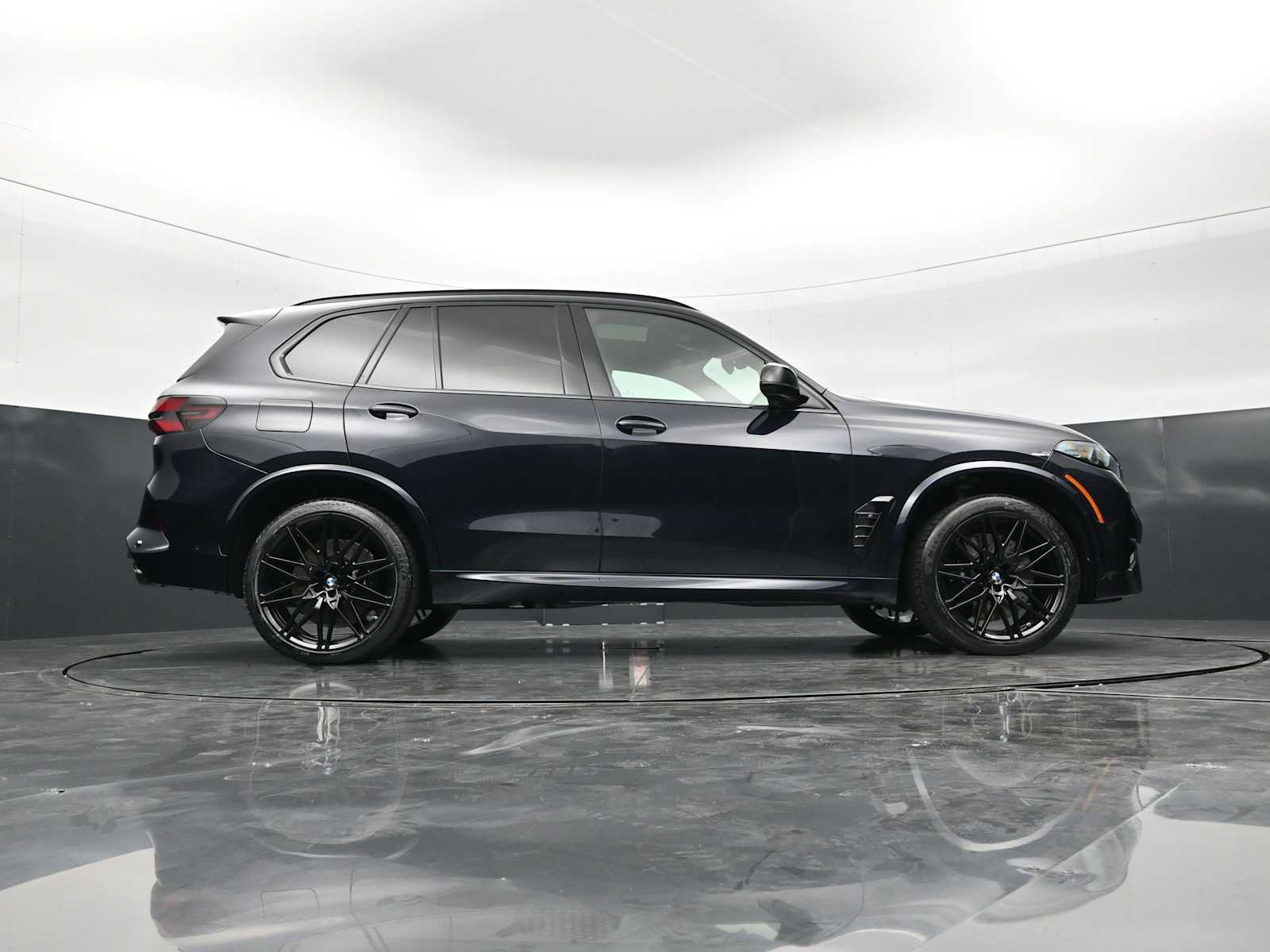 Thumbnail: 2026 BMW X5 - 30