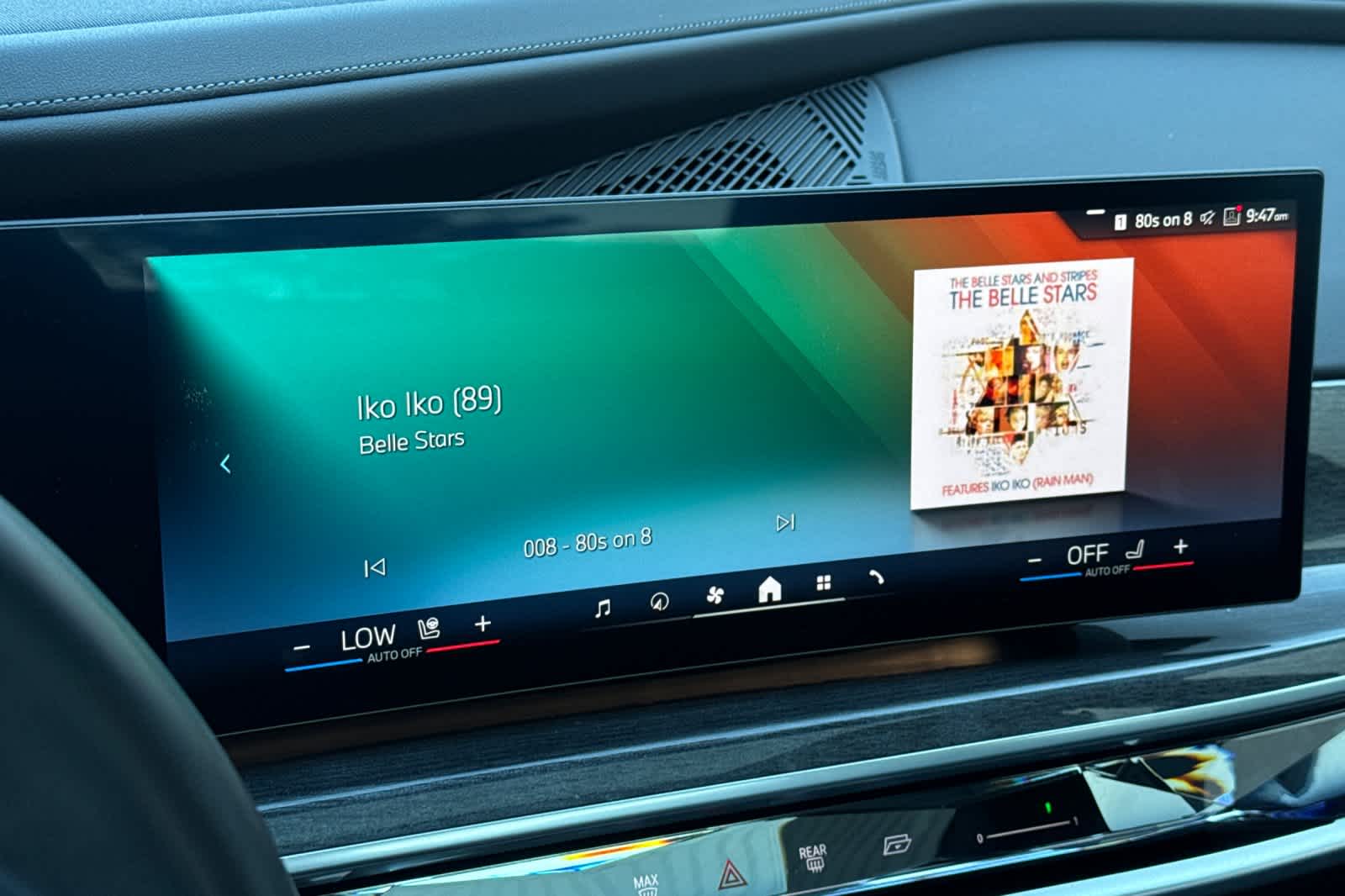 Thumbnail: 2023 BMW 7 Series - 18