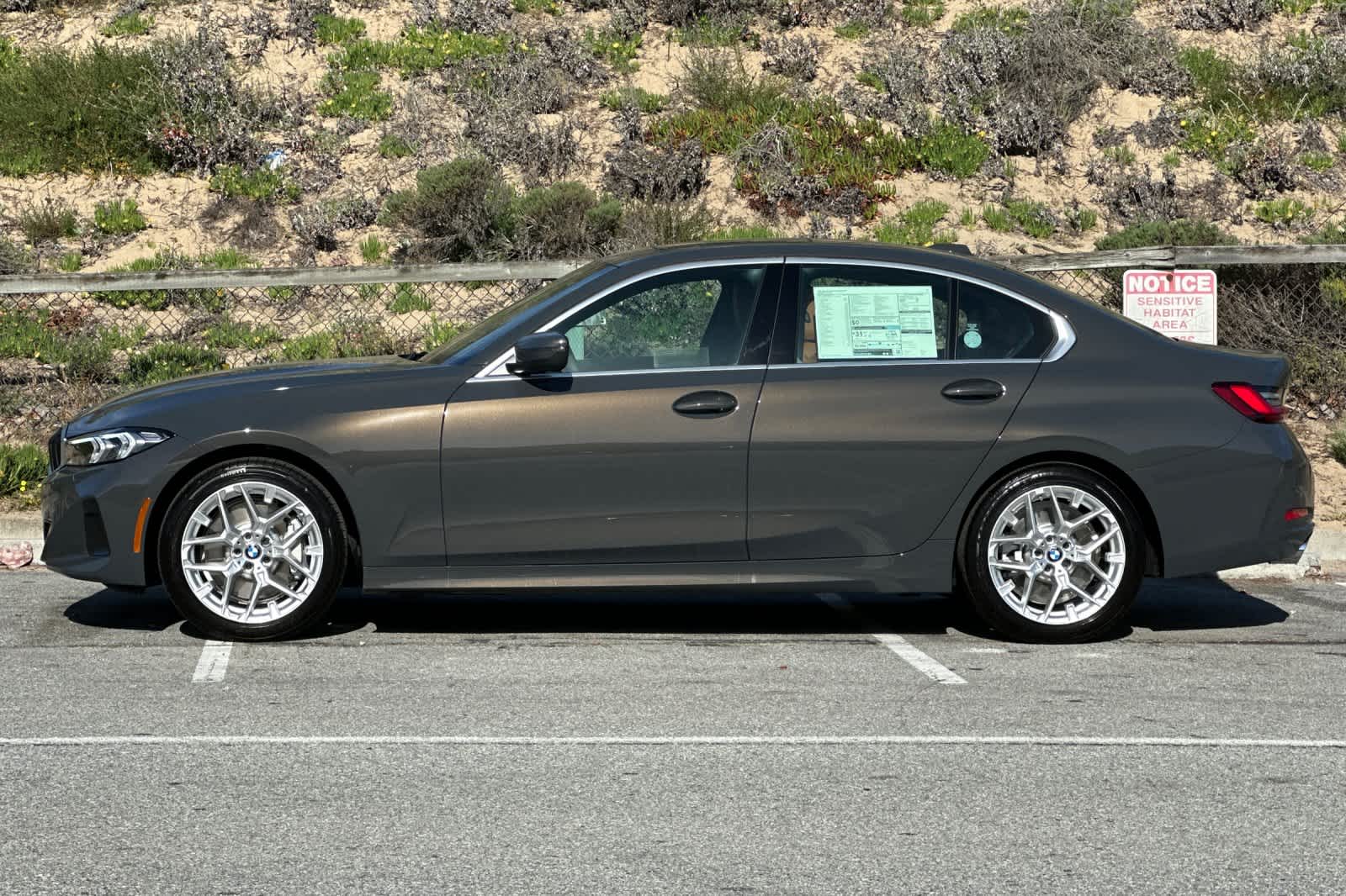 Thumbnail: 2026 BMW 3 Series - 5