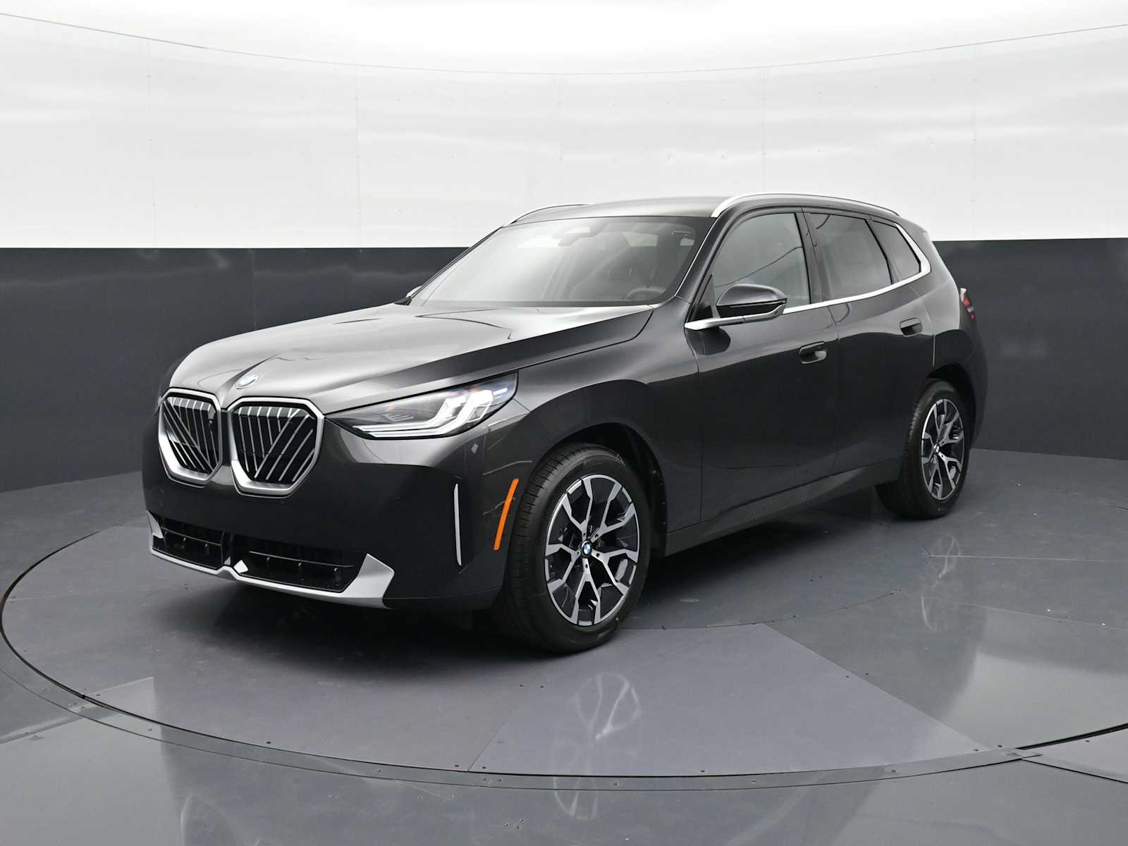 2026 BMW X3 30 XDRIVE's photo