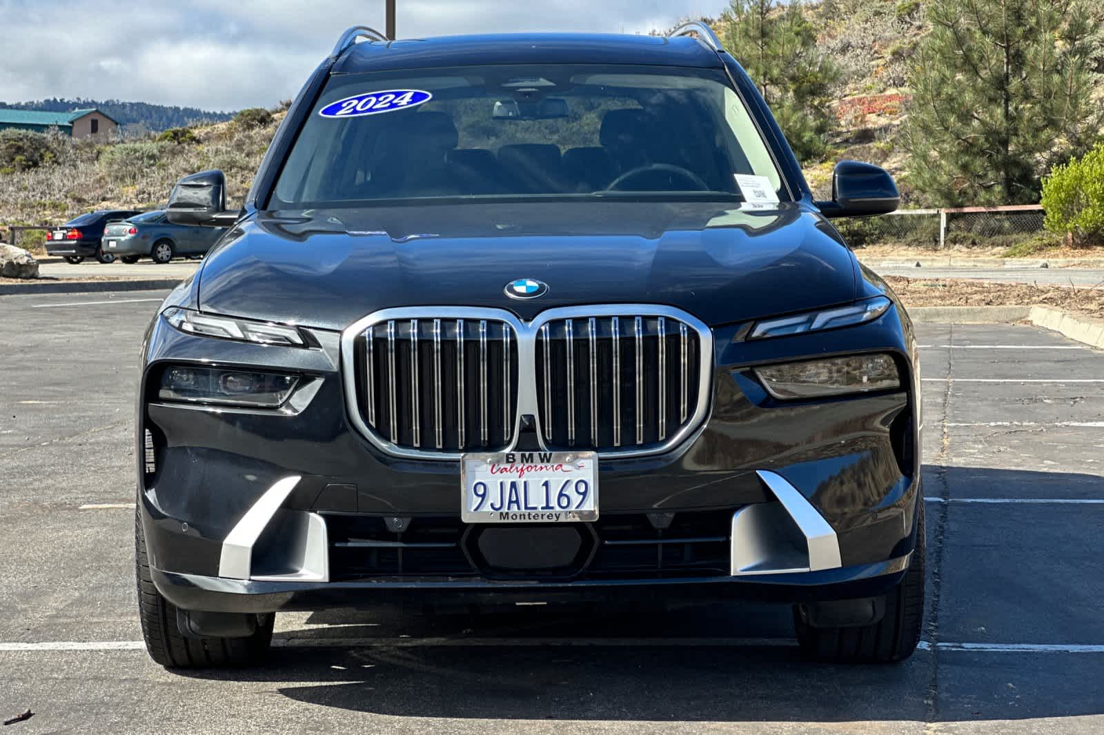 Thumbnail: 2024 BMW X7 - 10