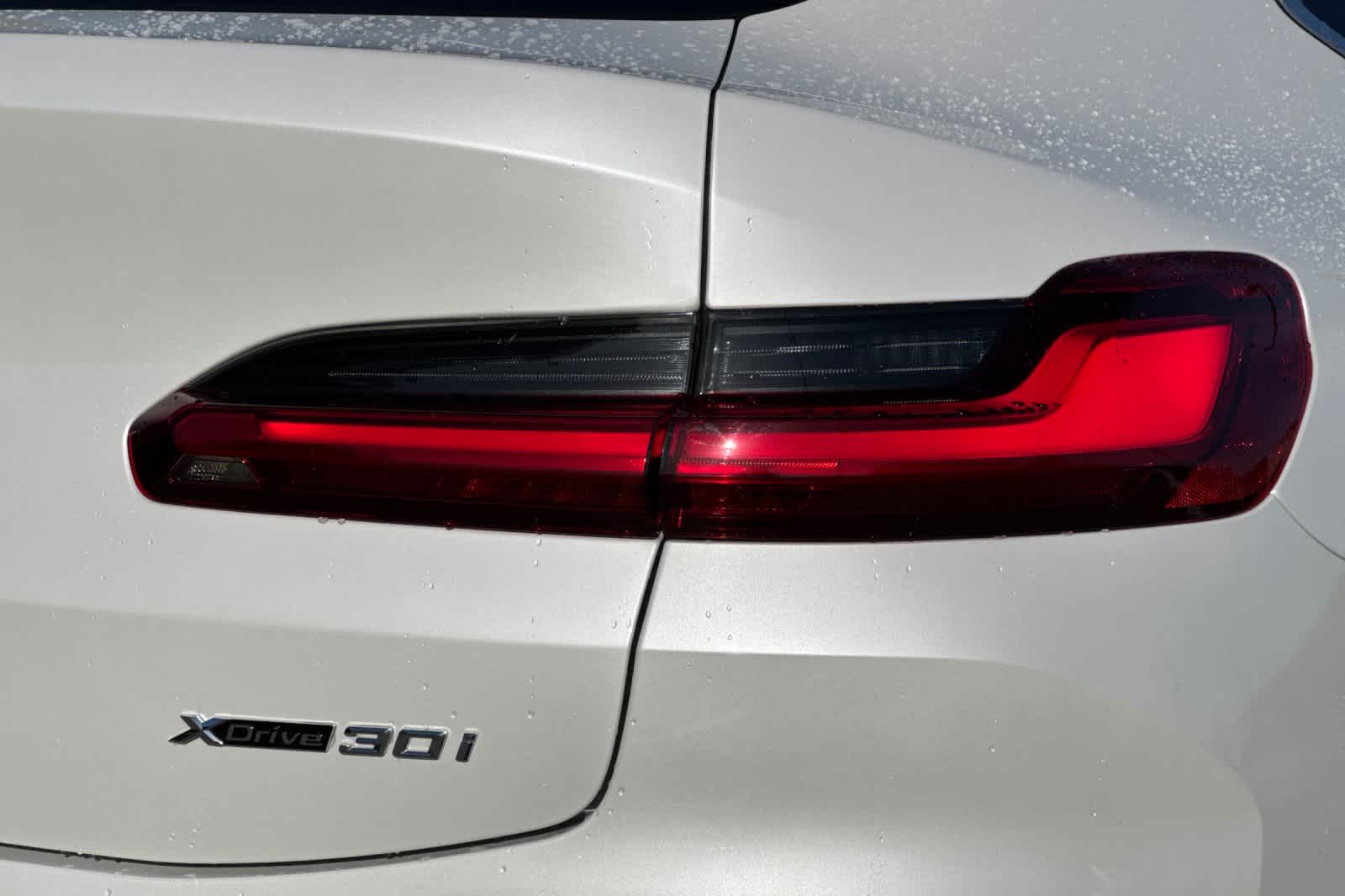 Thumbnail: 2024 BMW X4 - 32