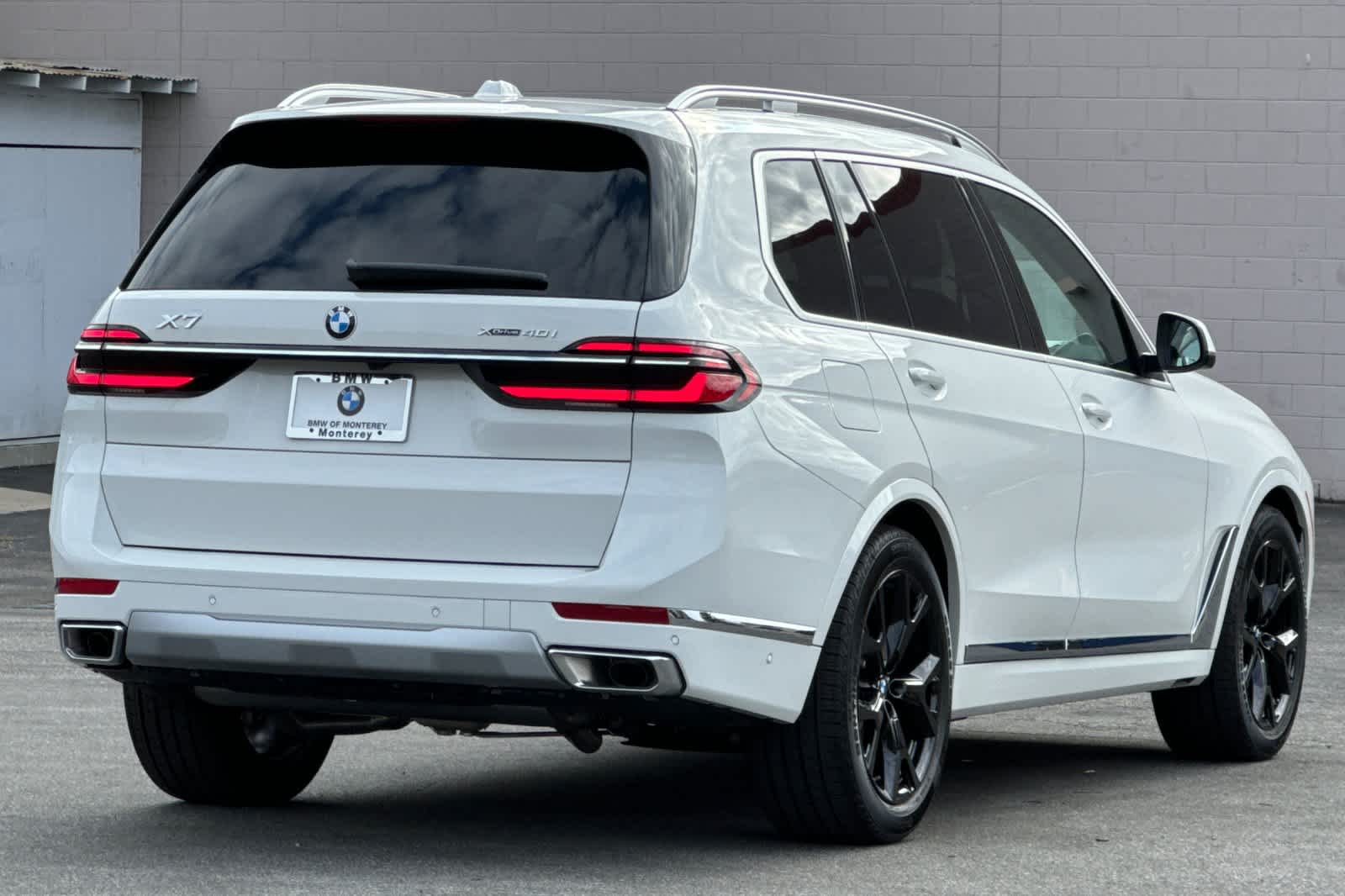 Thumbnail: 2026 BMW X7 - 2
