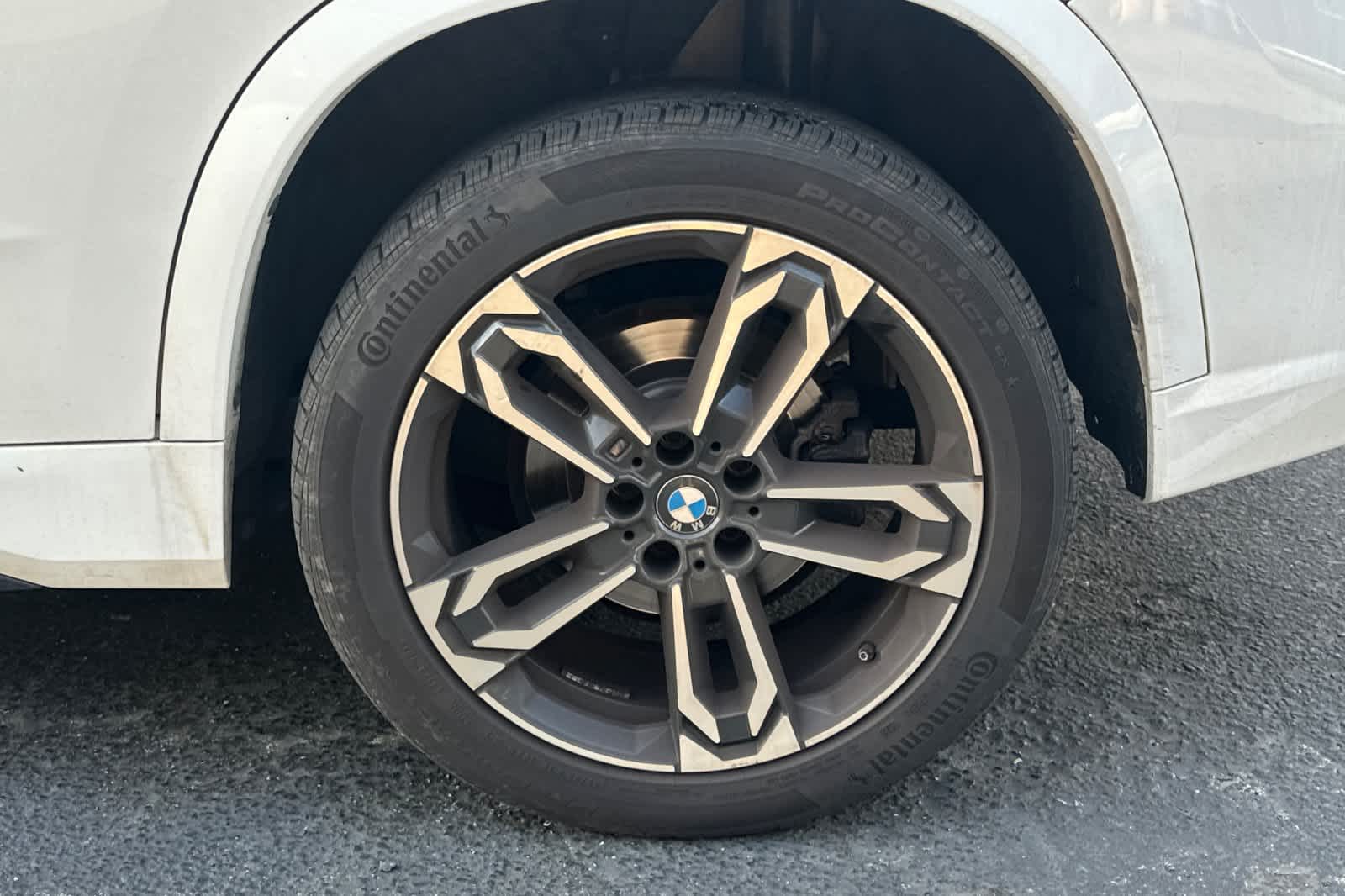 Thumbnail: 2023 BMW X1 - 19