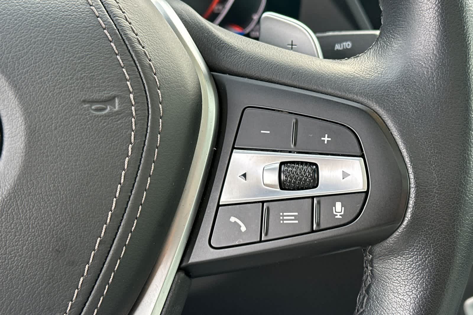 Thumbnail: 2023 BMW X6 - 28